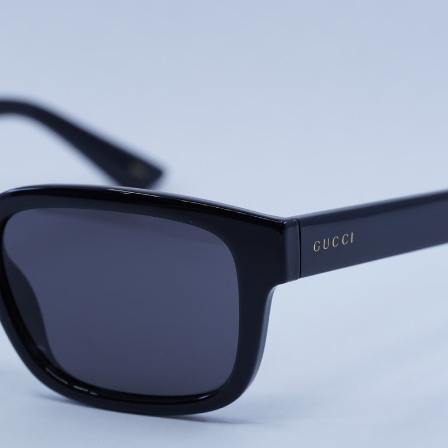 Lentes de Sol Gucci GG1583S 001 56-18-145