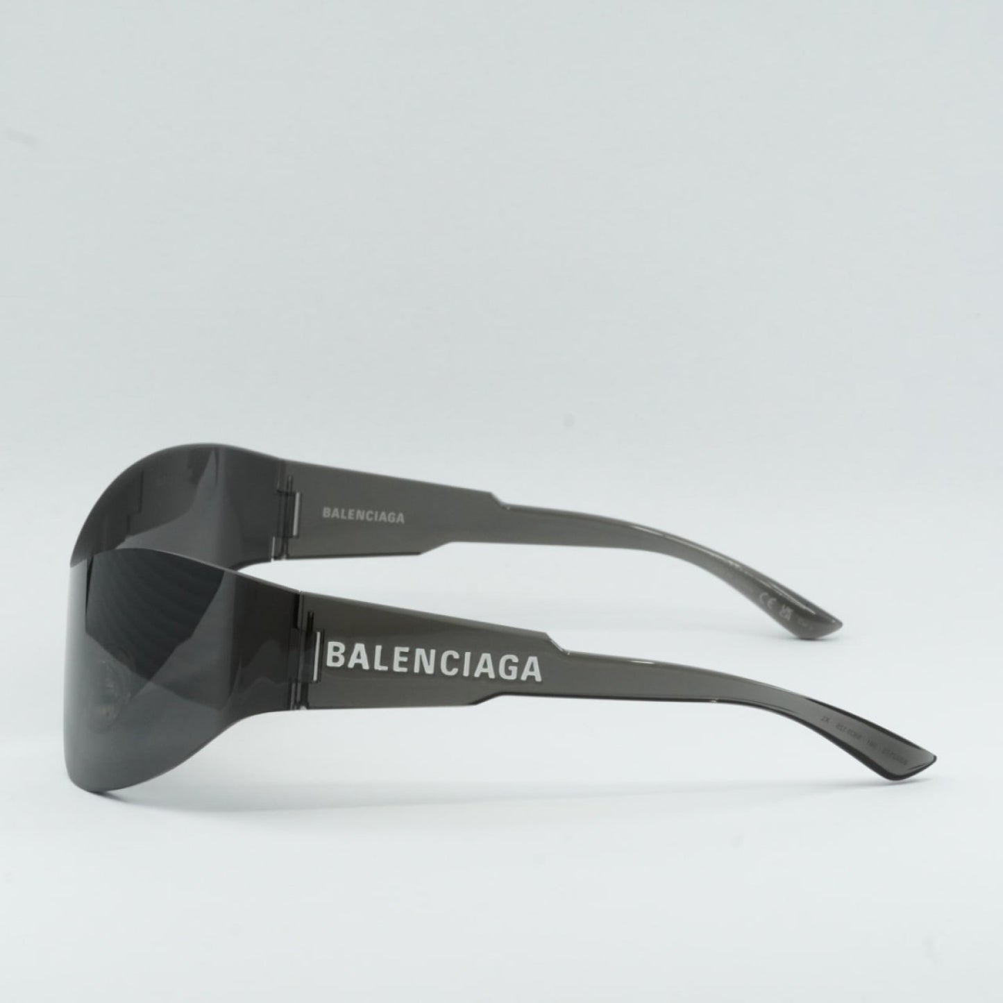 Lentes de Sol Balenciaga BB0257S 001 99-1-125