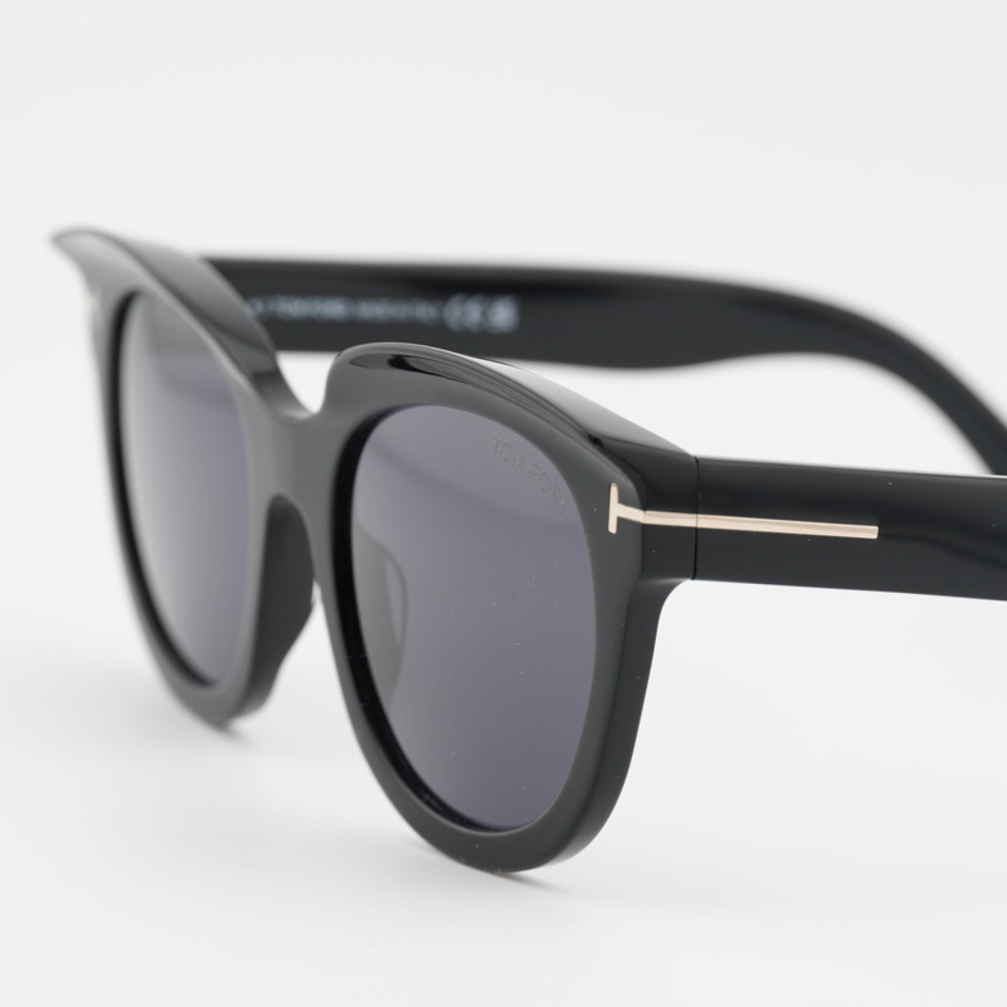 Lentes de Sol Tom Ford FT1114 01A 54-21-140