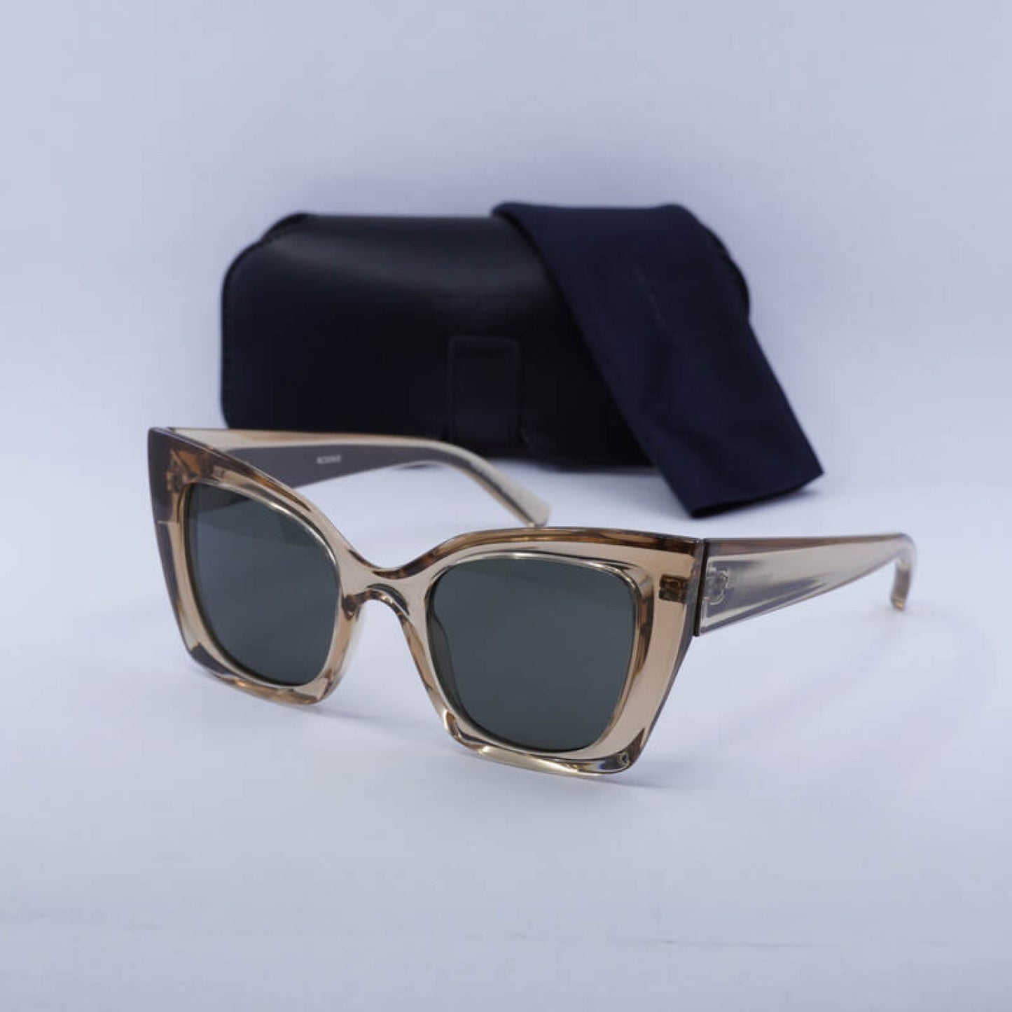Lentes de Sol Saint Laurent SL552 006 51-22-145