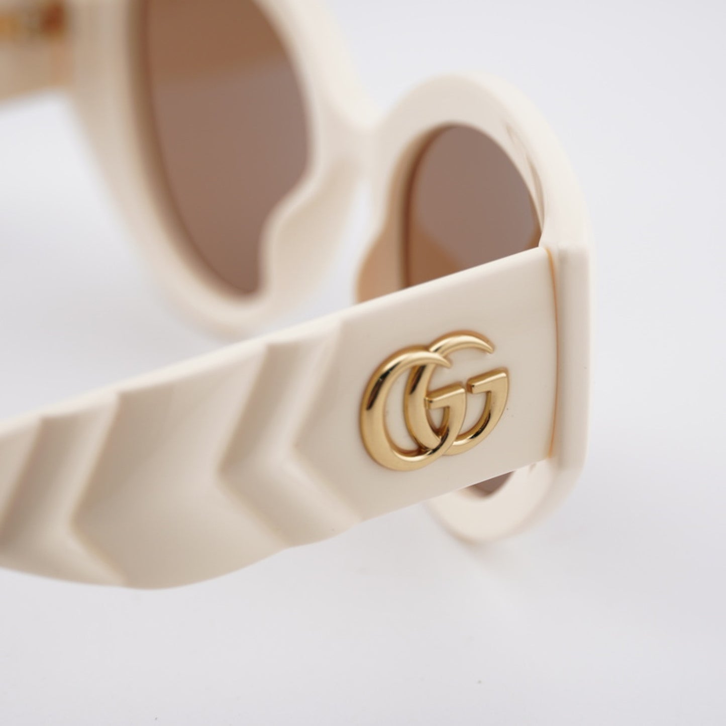 Lentes de Sol Gucci GG0809S 002 52-19-145