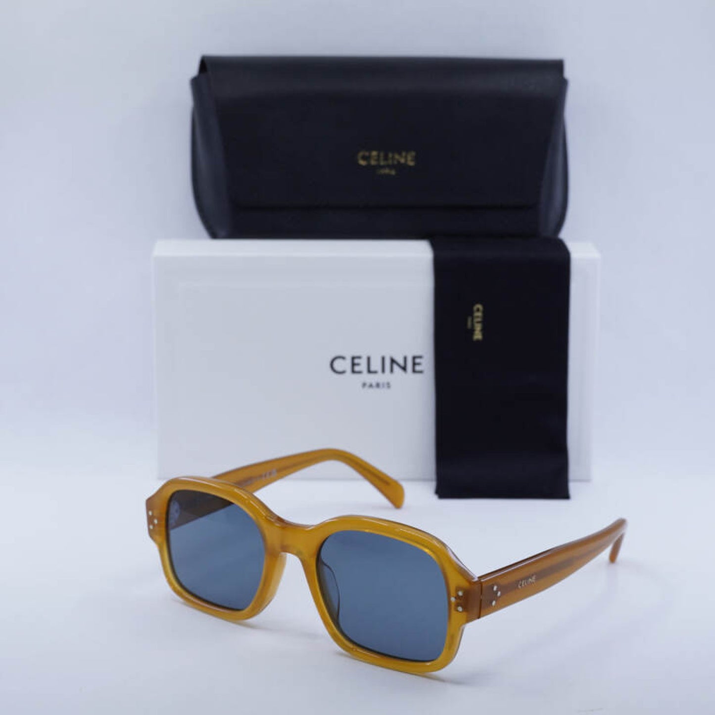 Lentes de Sol Celine CL40266U 47V 53-20-145