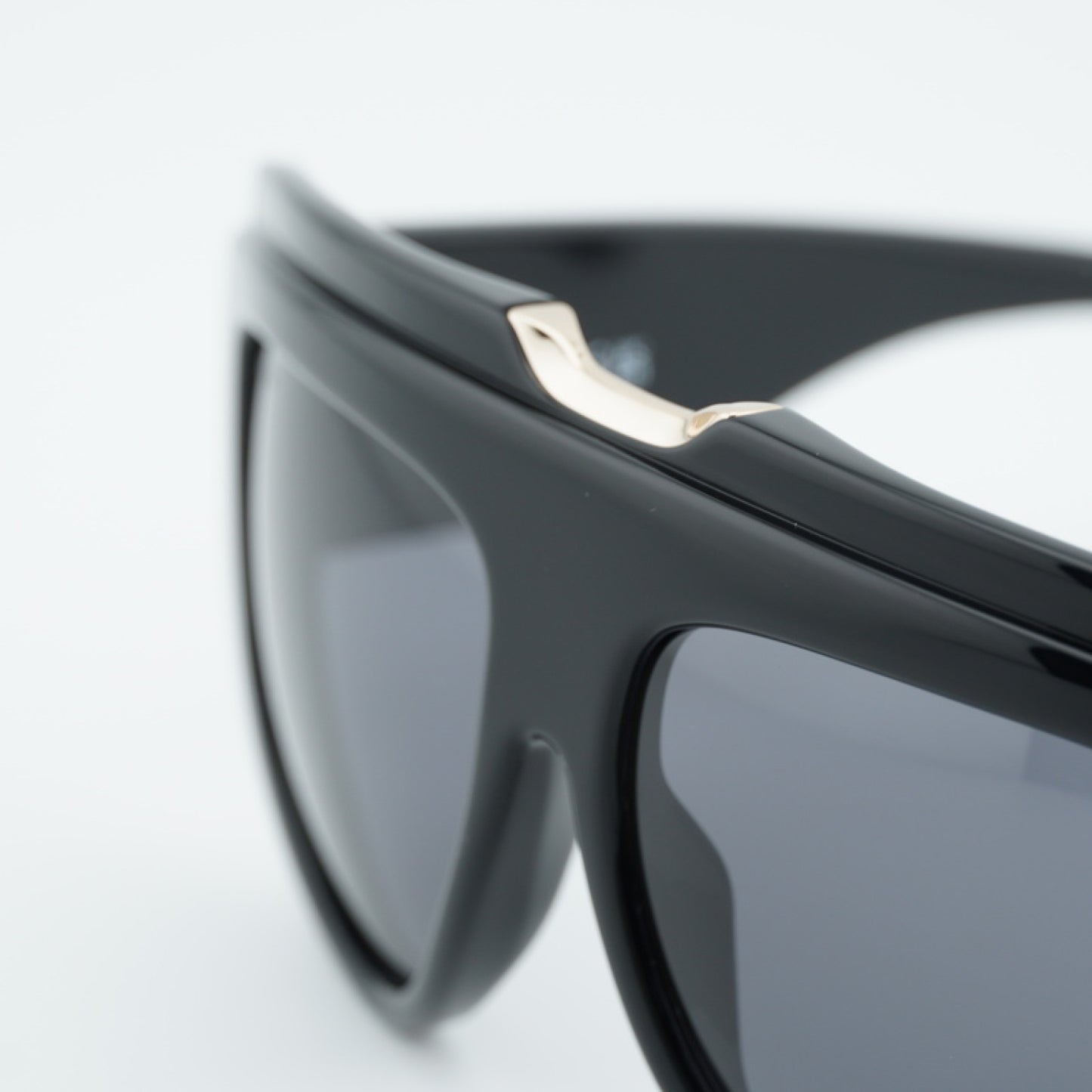 Lentes de Sol Max Mara MM0083 01A 57-15-135