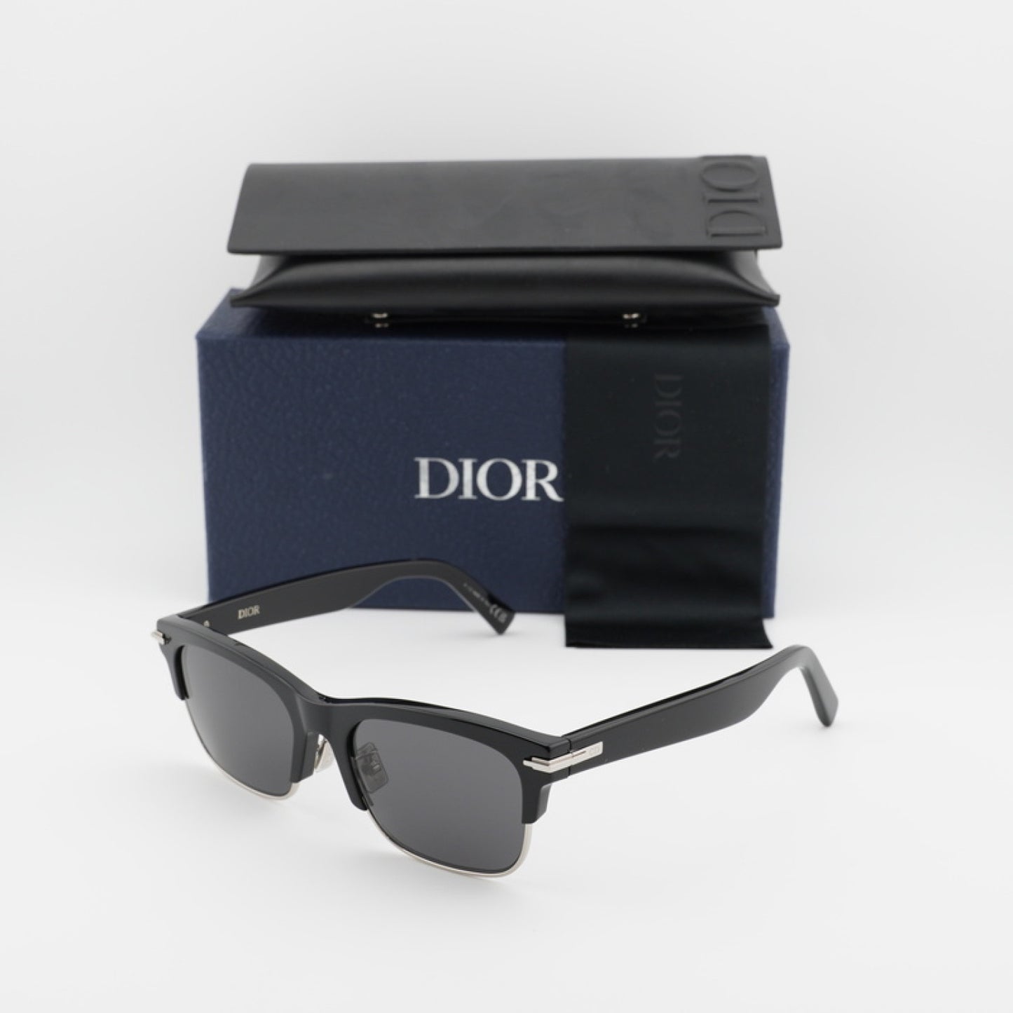Lentes de Sol Dior DM40048U 01A 54-18-145