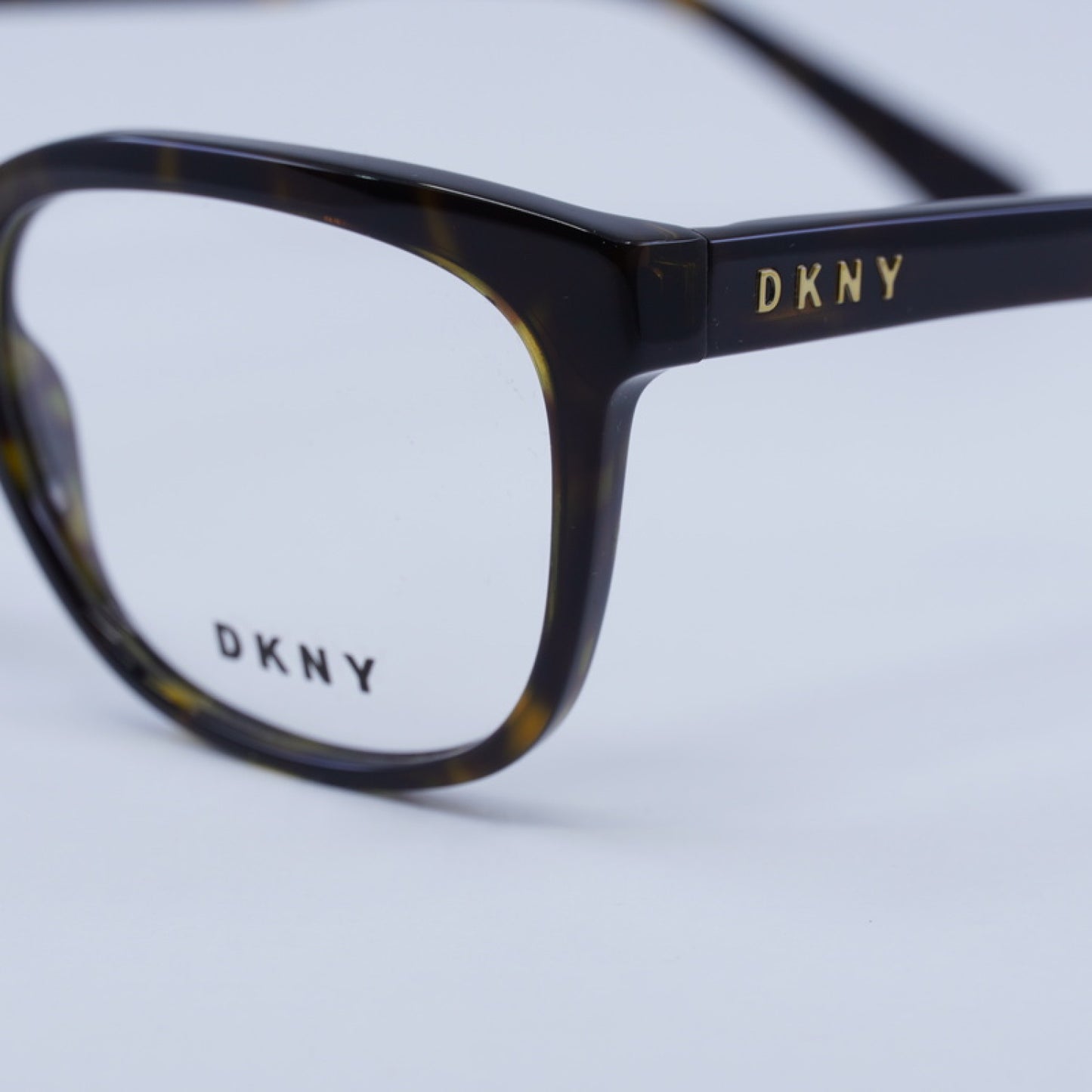 Armazón Oftálmico DKNY DY4677 3702 52-17-135