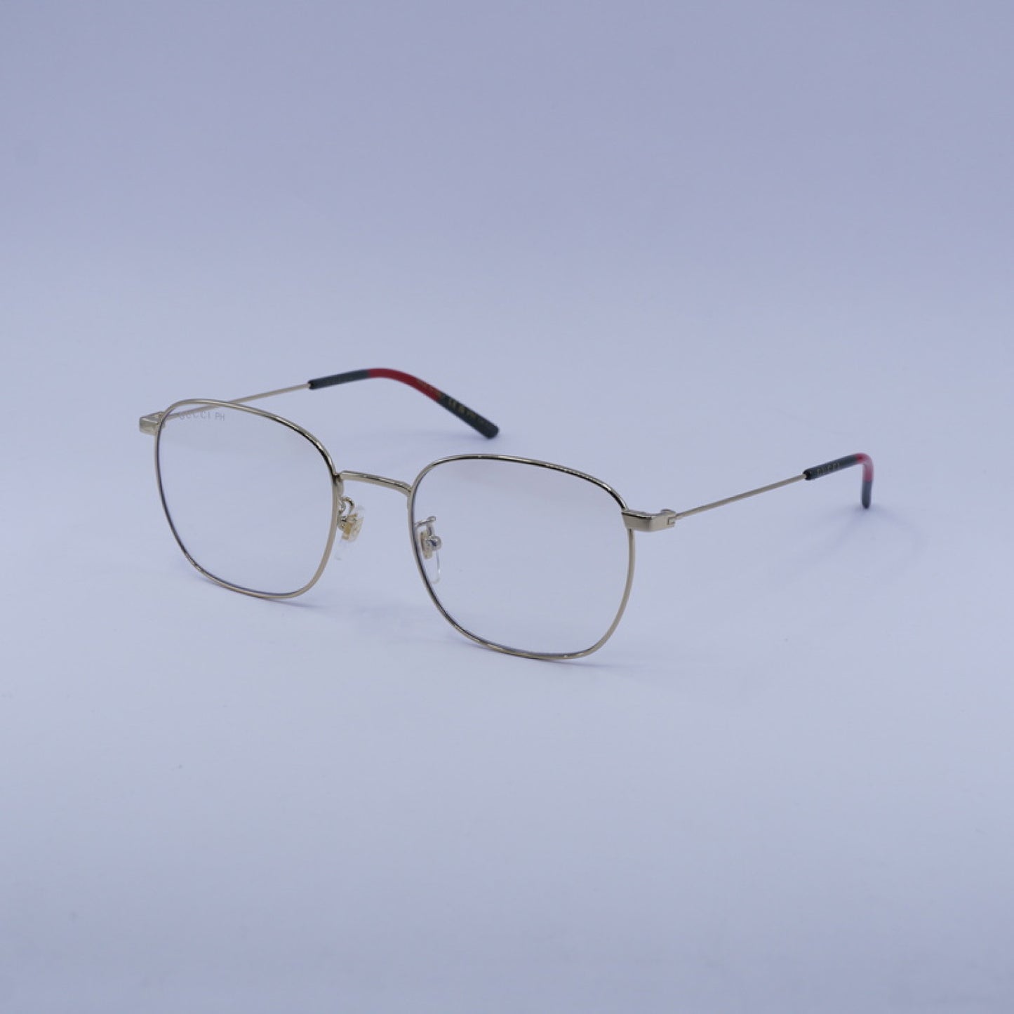 Lentes de Sol Gucci GG0681S 001 54-20-150