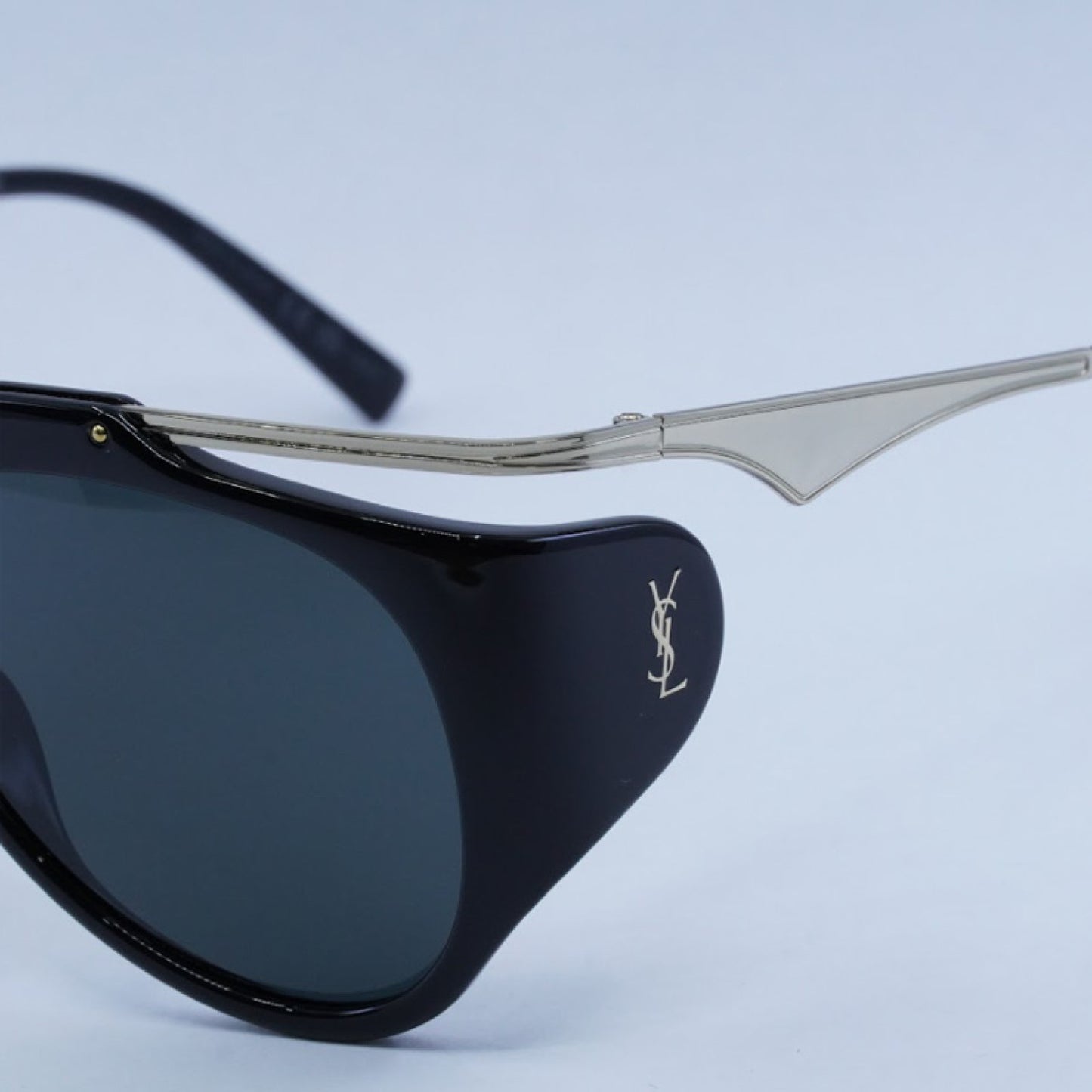 Lentes de Sol Saint Laurent SLM137AMELIA 001 55-14-135
