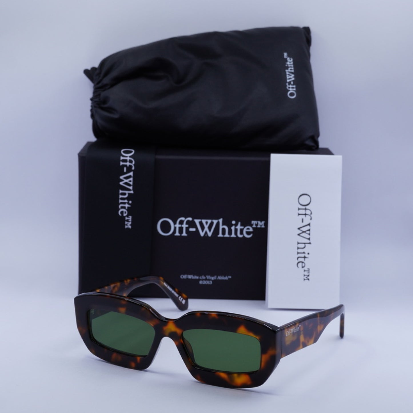 Lentes de Sol Off-White OERI138 CHARLOTTE 6055 54-16-145