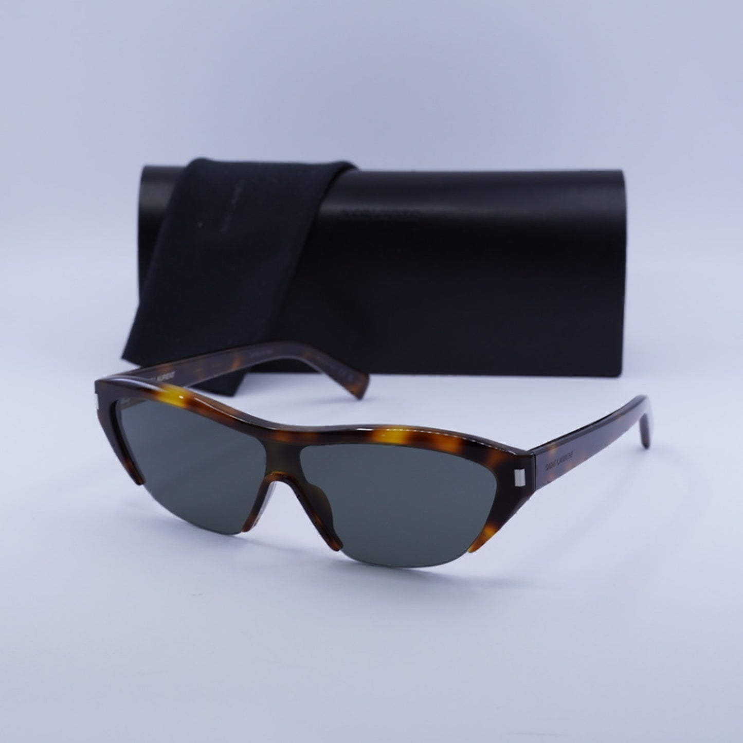 Lentes de Sol Saint Laurent SL704 003 99-1-145