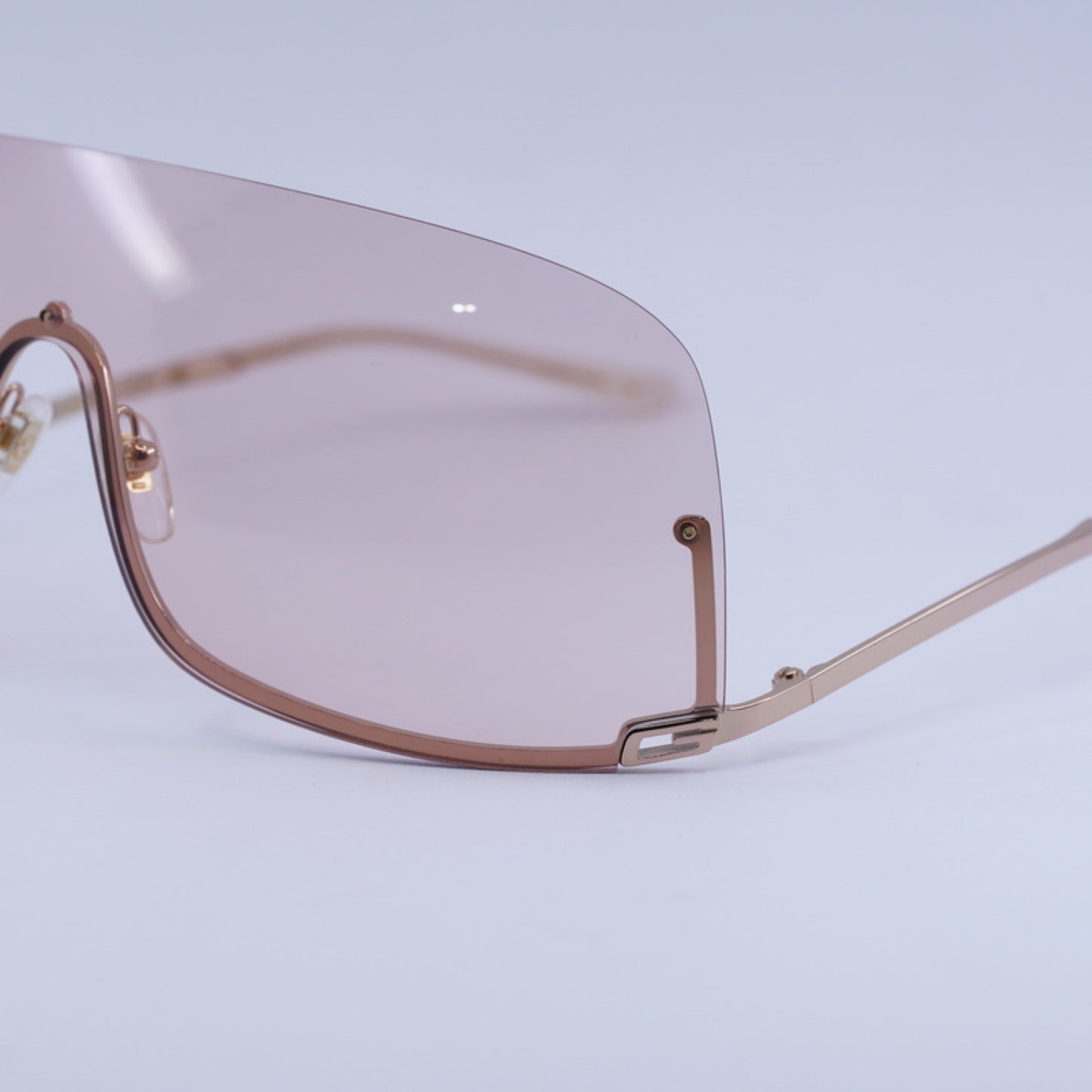 Lentes de Sol Gucci GG1560S 004 99-1-115