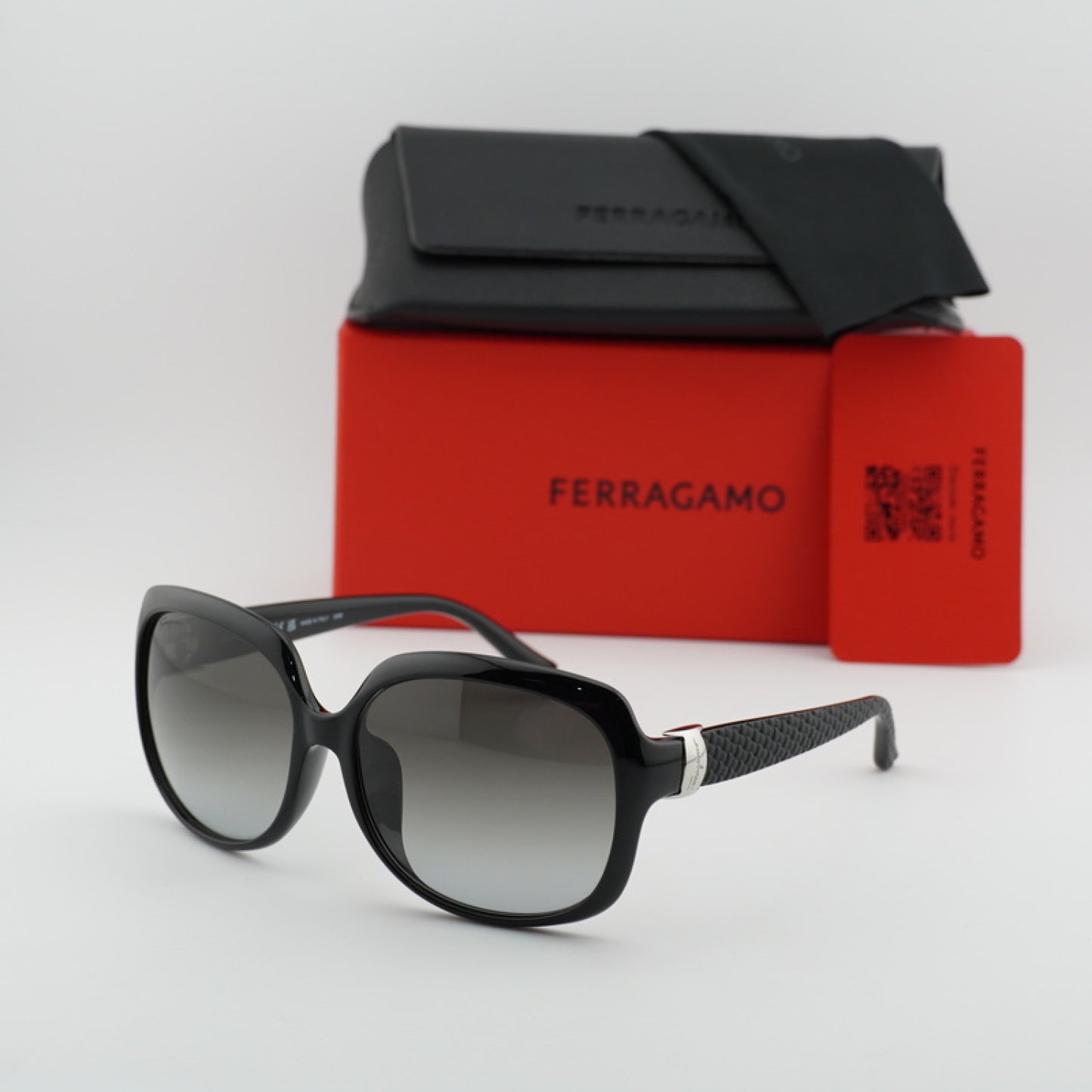 Lentes de Sol Salvatore Ferragamo SF739SA 001 59-15-135