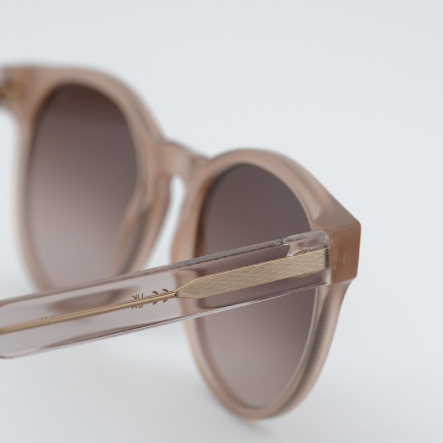 Lentes de Sol Salvatore Ferragamo SF1068S 278 52-20-140