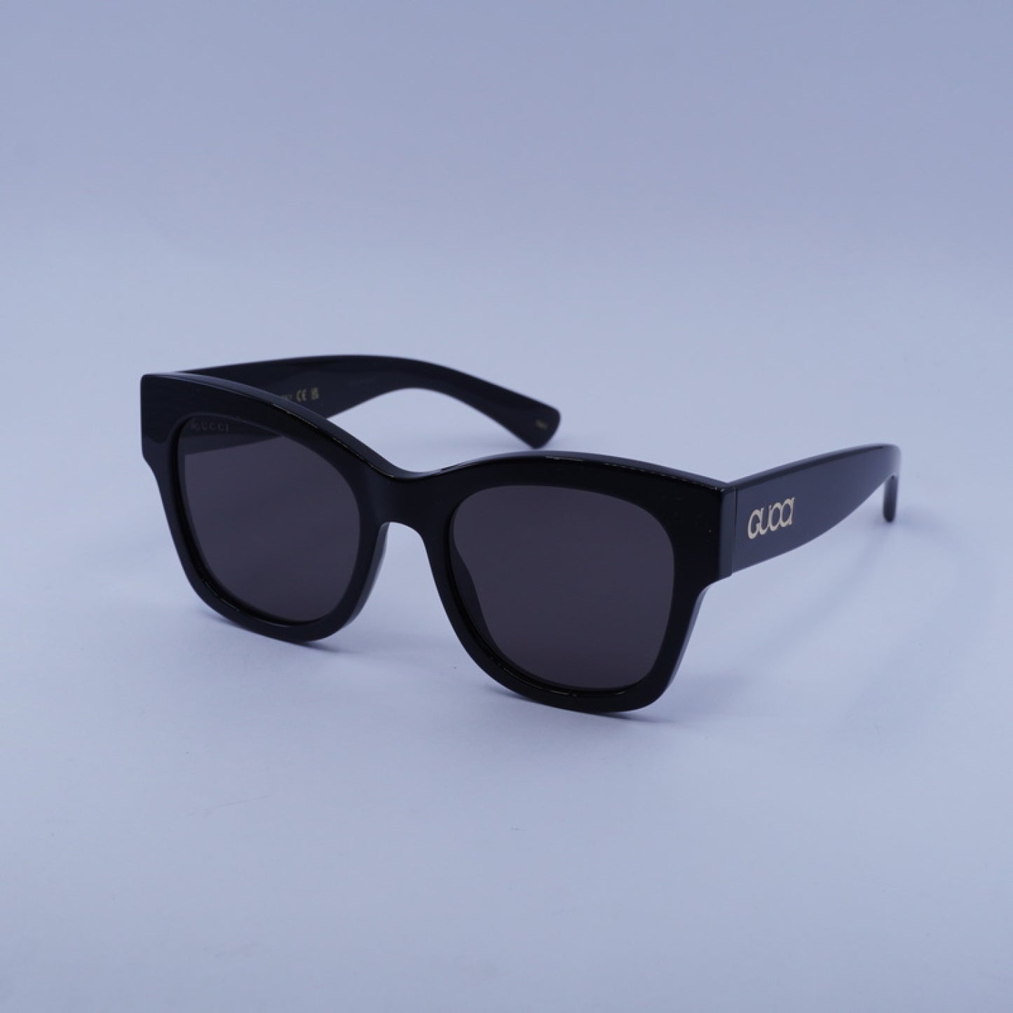 Lentes de Sol Gucci GG1789S 001 53-20-145