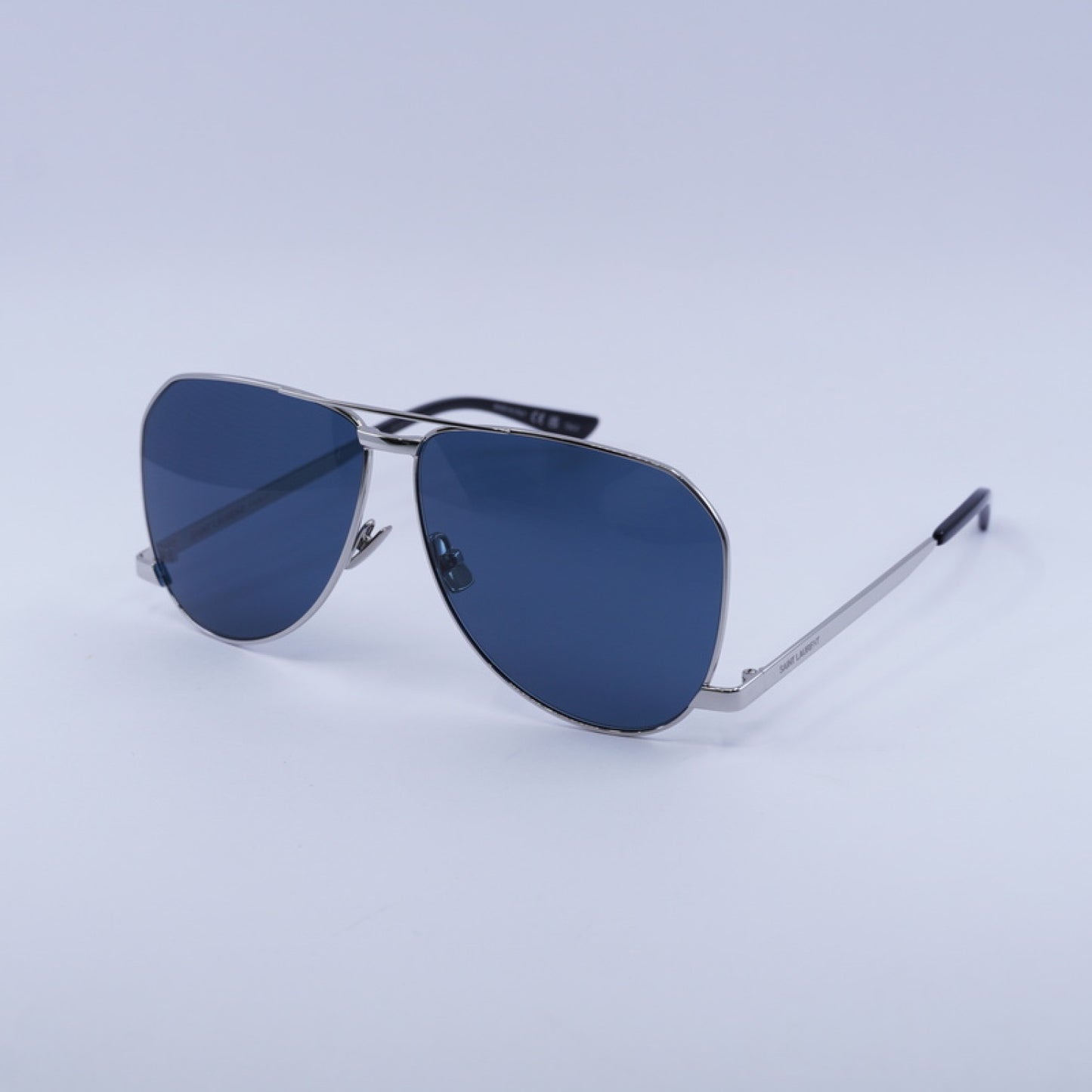 Lentes de Sol Saint Laurent SL690DUST 003 61-11-140