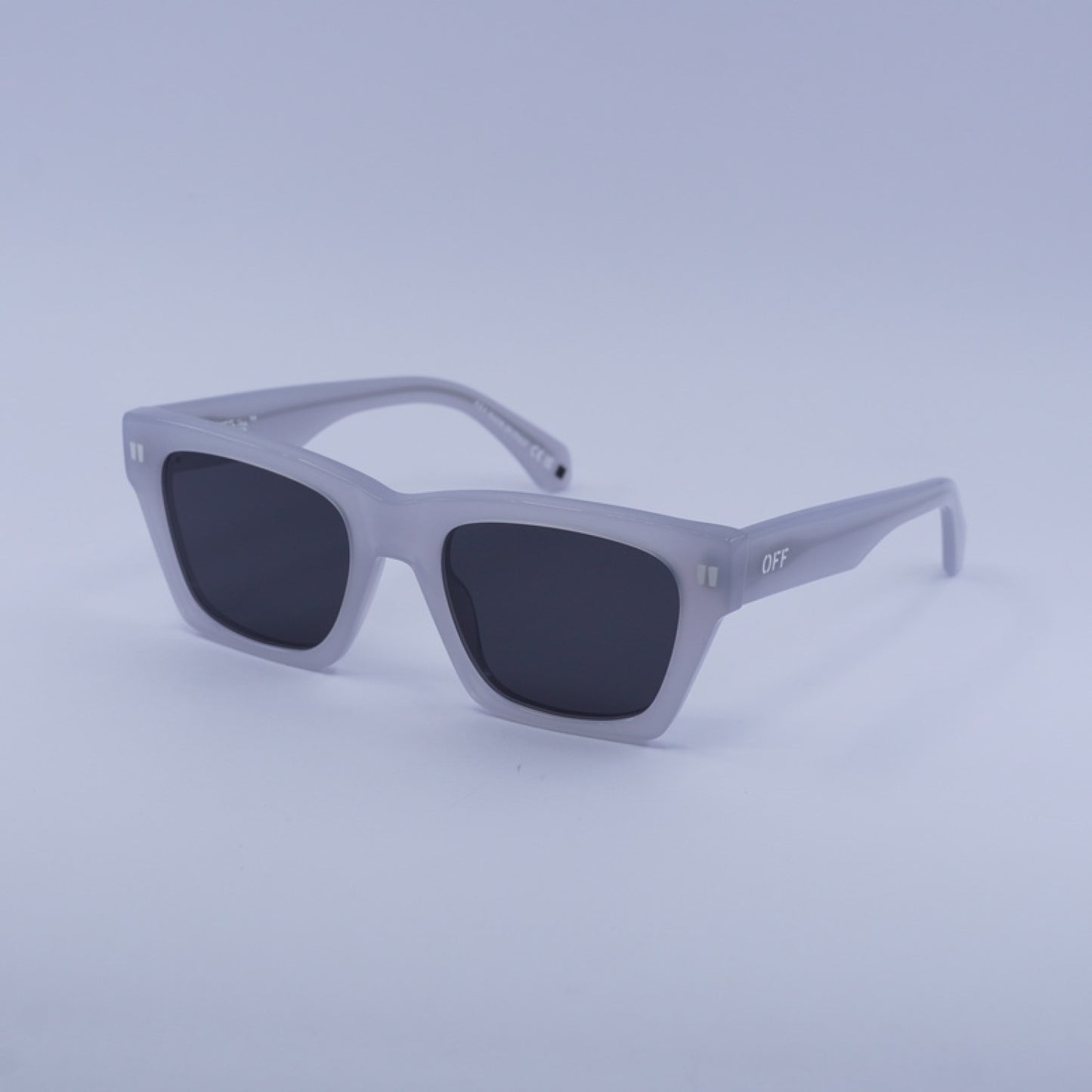 Lentes de Sol Off-White OERI13X VALDEZ 0907 53-20-145
