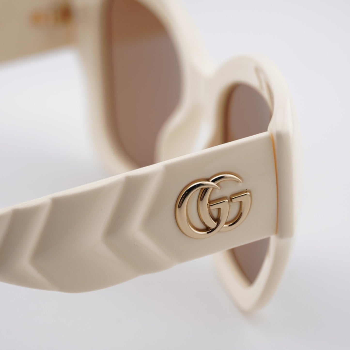 Lentes de Sol Gucci GG0808S 002 53-20-145