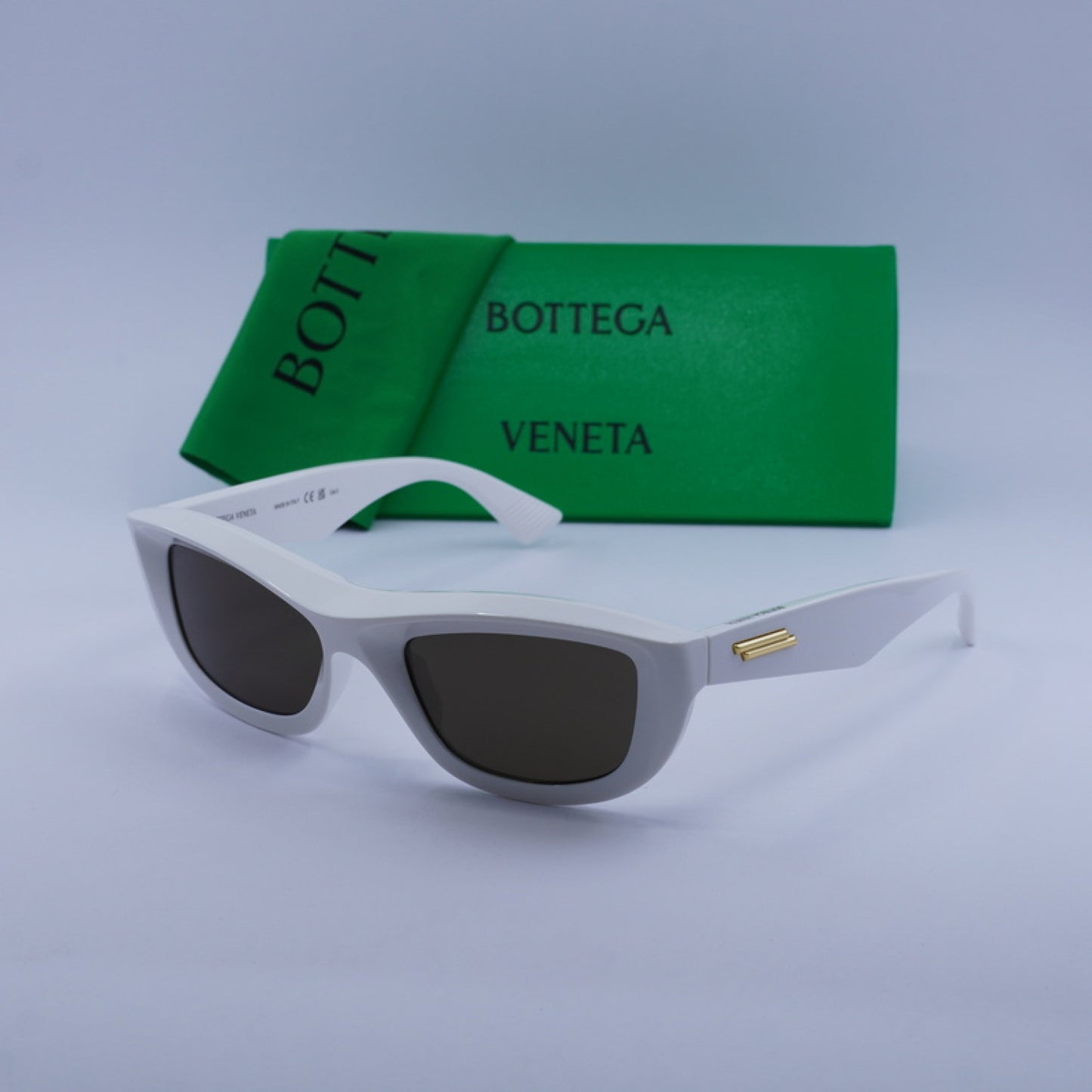 Lentes de Sol Bottega Veneta BV1326S 004 54-19-140