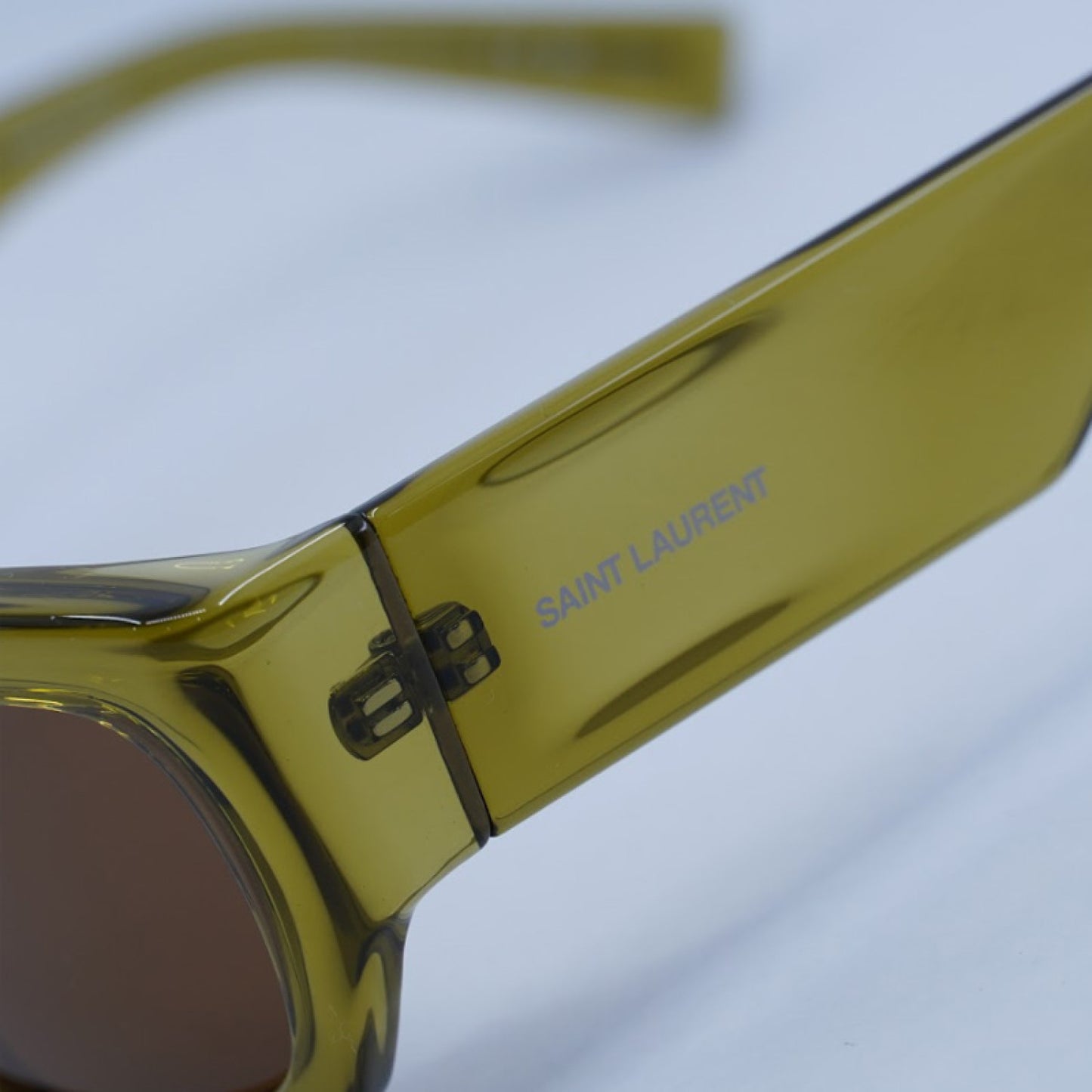 Lentes de Sol Saint Laurent SL713 004 53-22-145