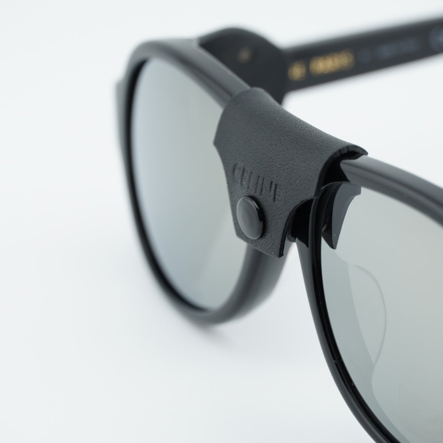 Lentes de Sol Celine CL40301U 01C 56-18-140