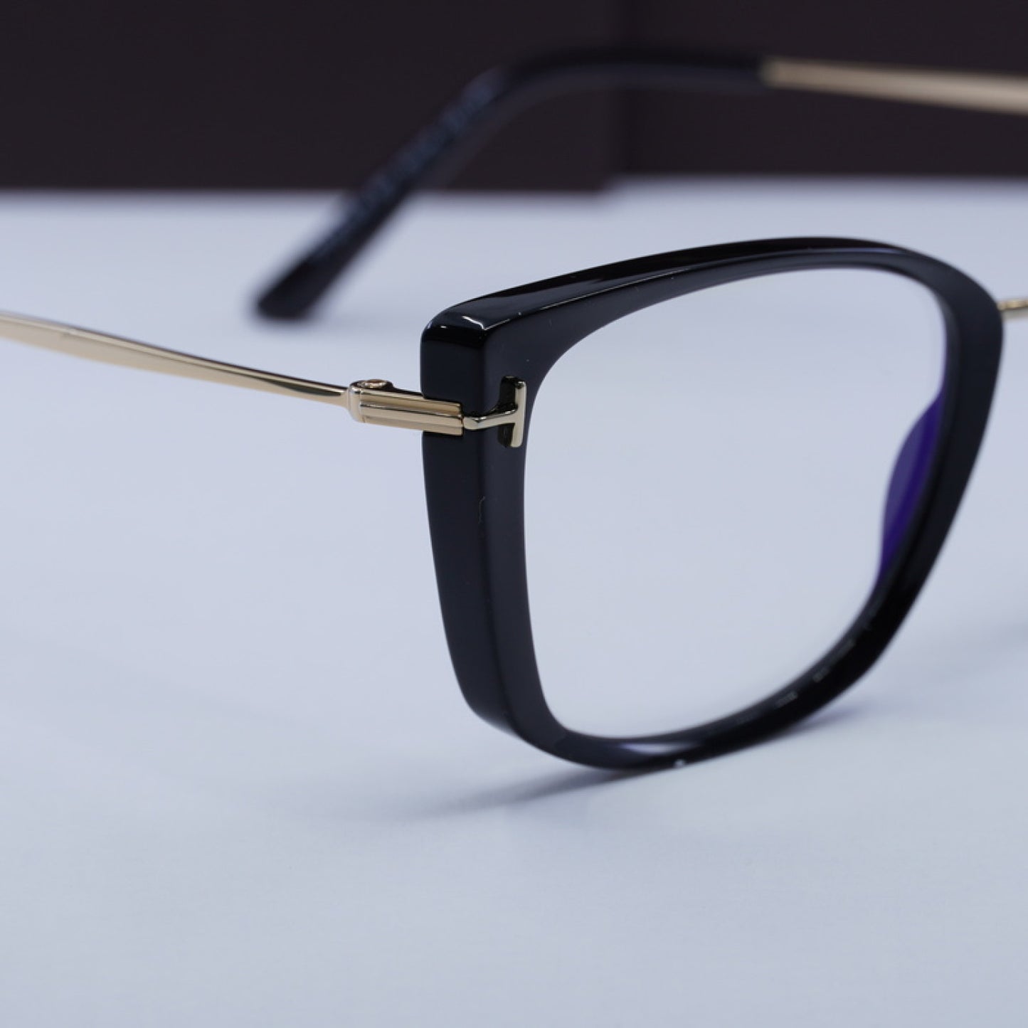 Armazón Oftálmico Tom Ford FT5816-B 001 53-18-140