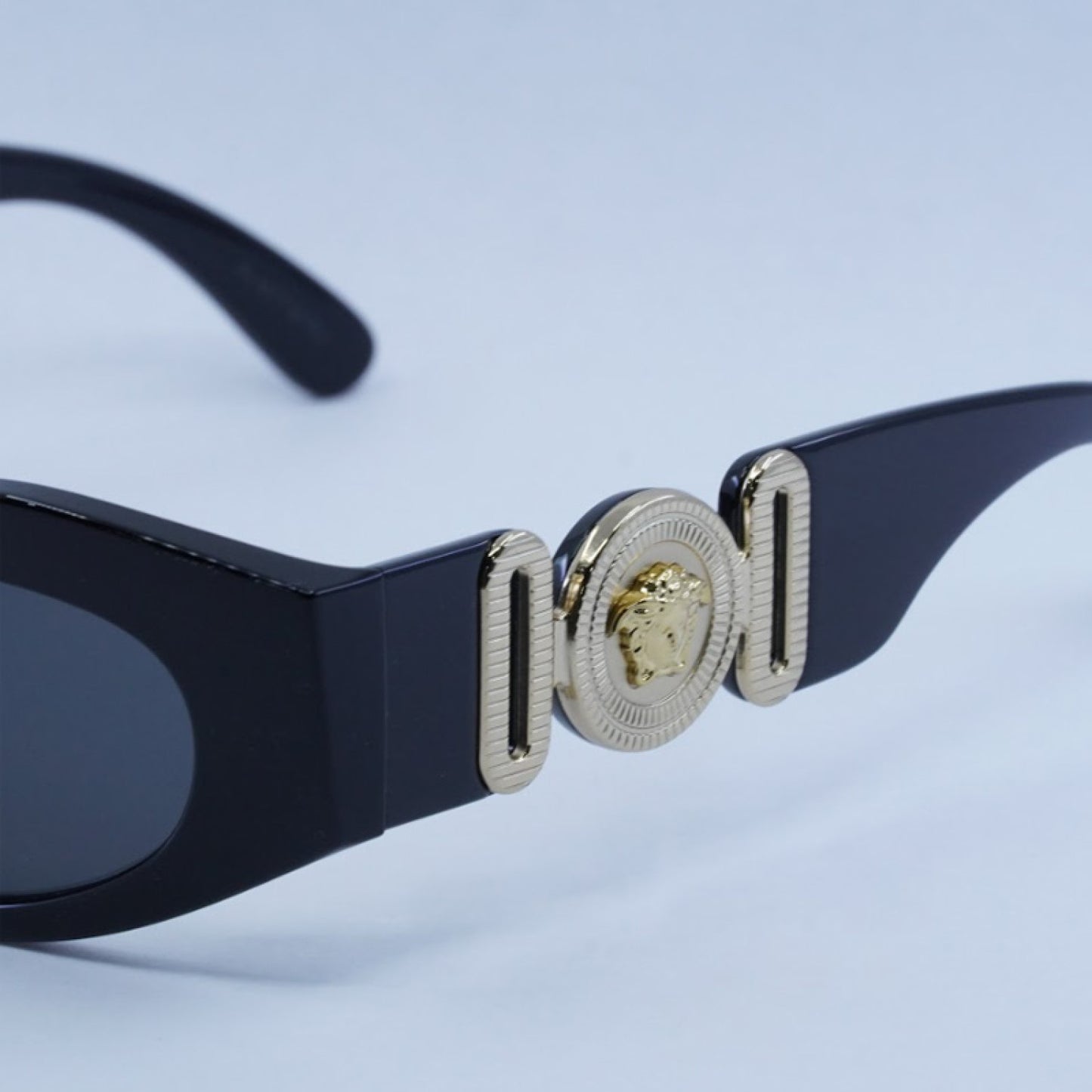Lentes de Sol Versace VE4480U GB1/87 51-18-140