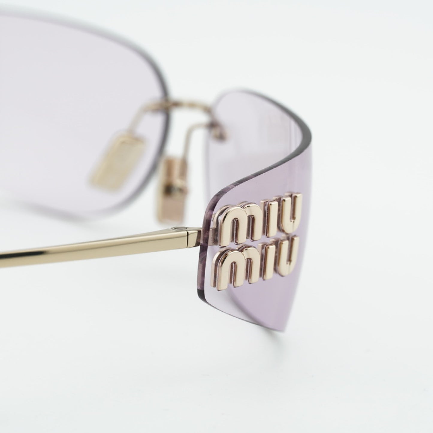 Lentes de Sol Miu Miu MUA51S ZVN90O 75-14-110