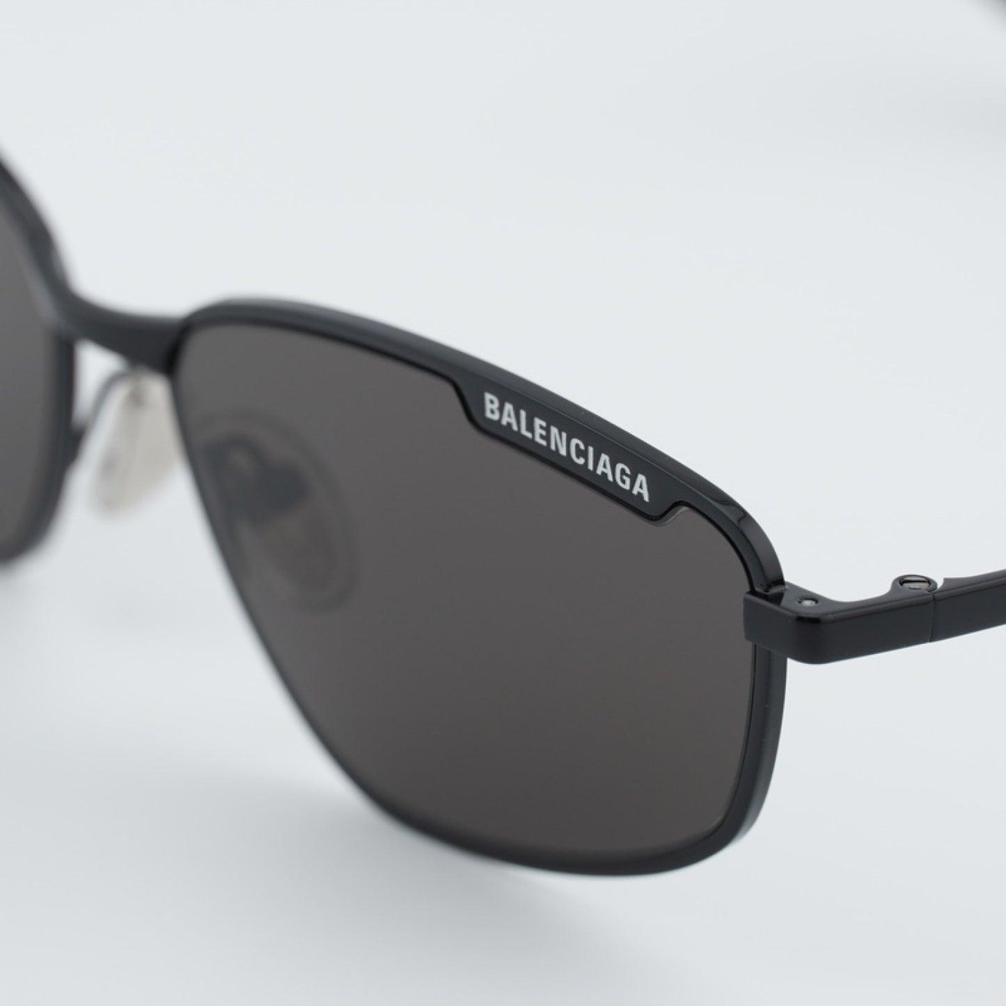 Lentes de Sol Balenciaga BB0277S 001 60-16-145