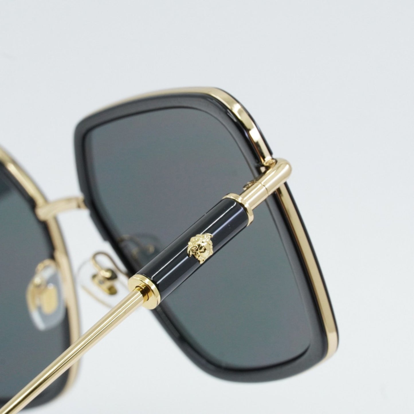 Lentes de Sol Versace VE2261 100287 56-18-140