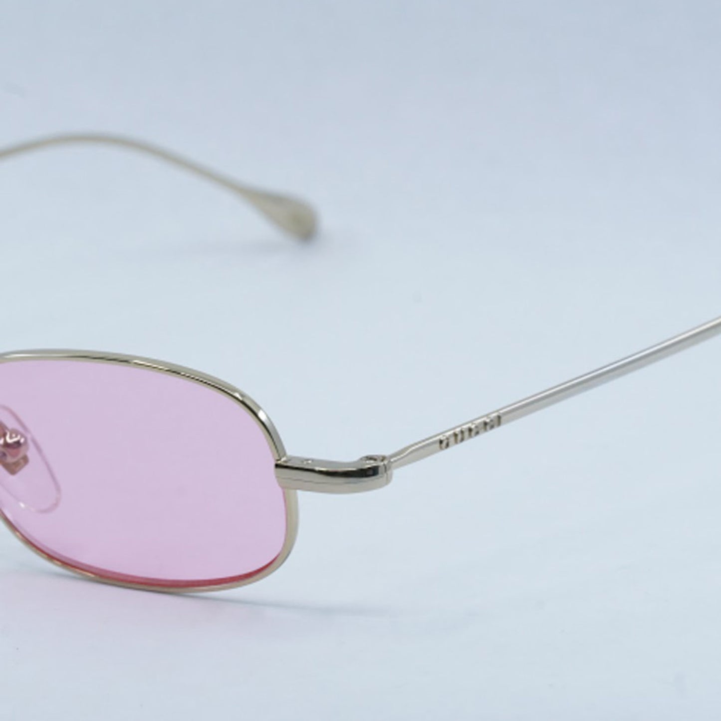 Lentes de Sol Gucci GG1648S 005 45-18-145