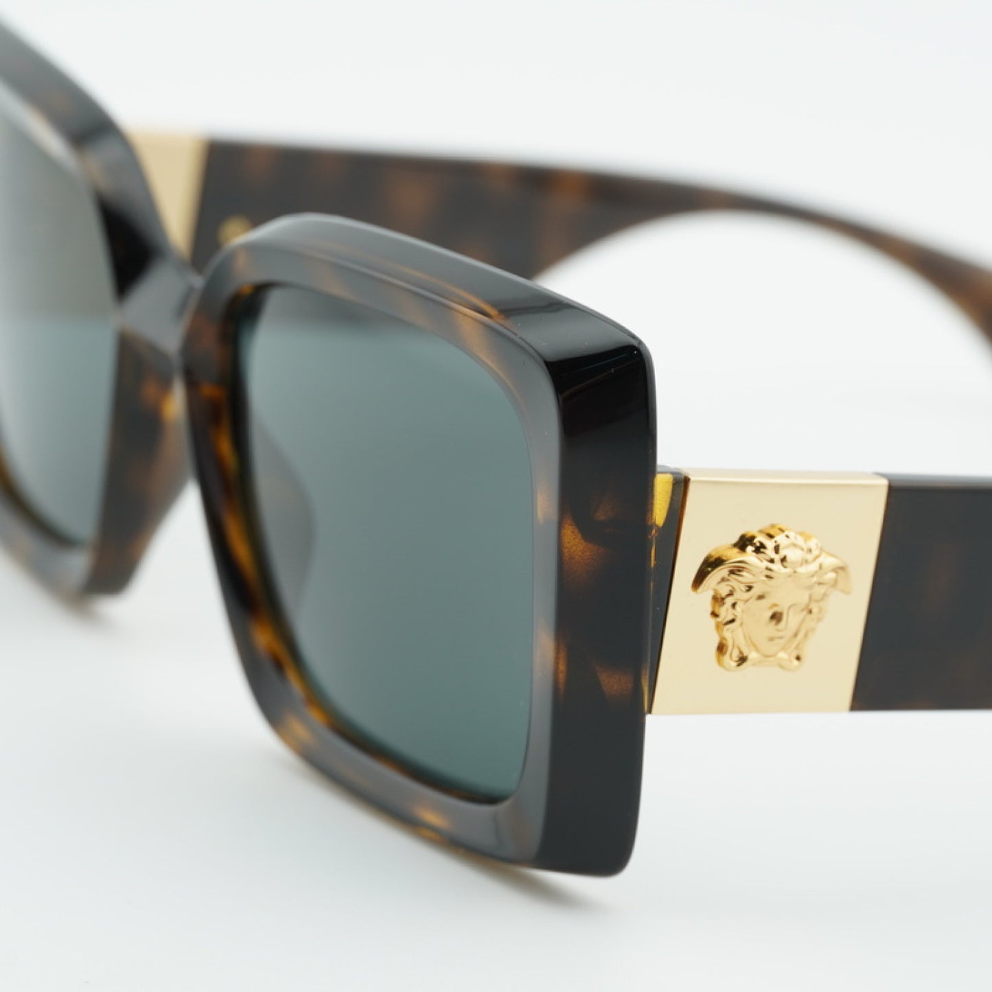Lentes de Sol Versace VE4467U 108/87 54-18-140
