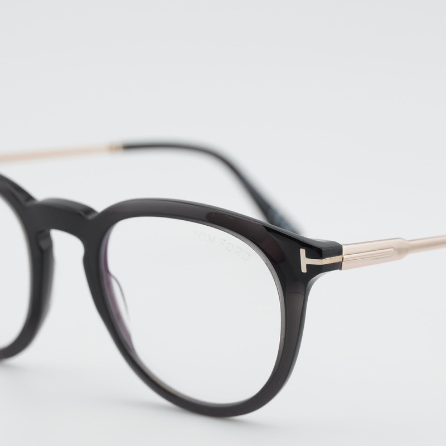 Armazón Oftálmico Tom Ford FT5905-B 005 49-21-145