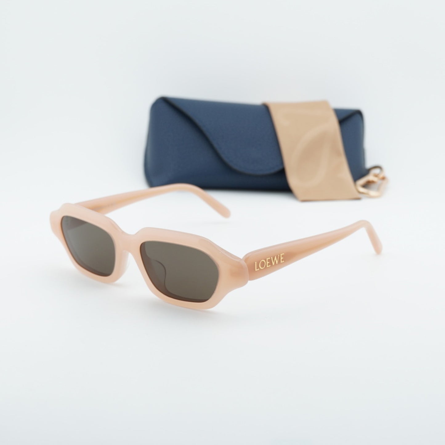 Lentes de Sol Loewe LW40157U 72E 51-17-140