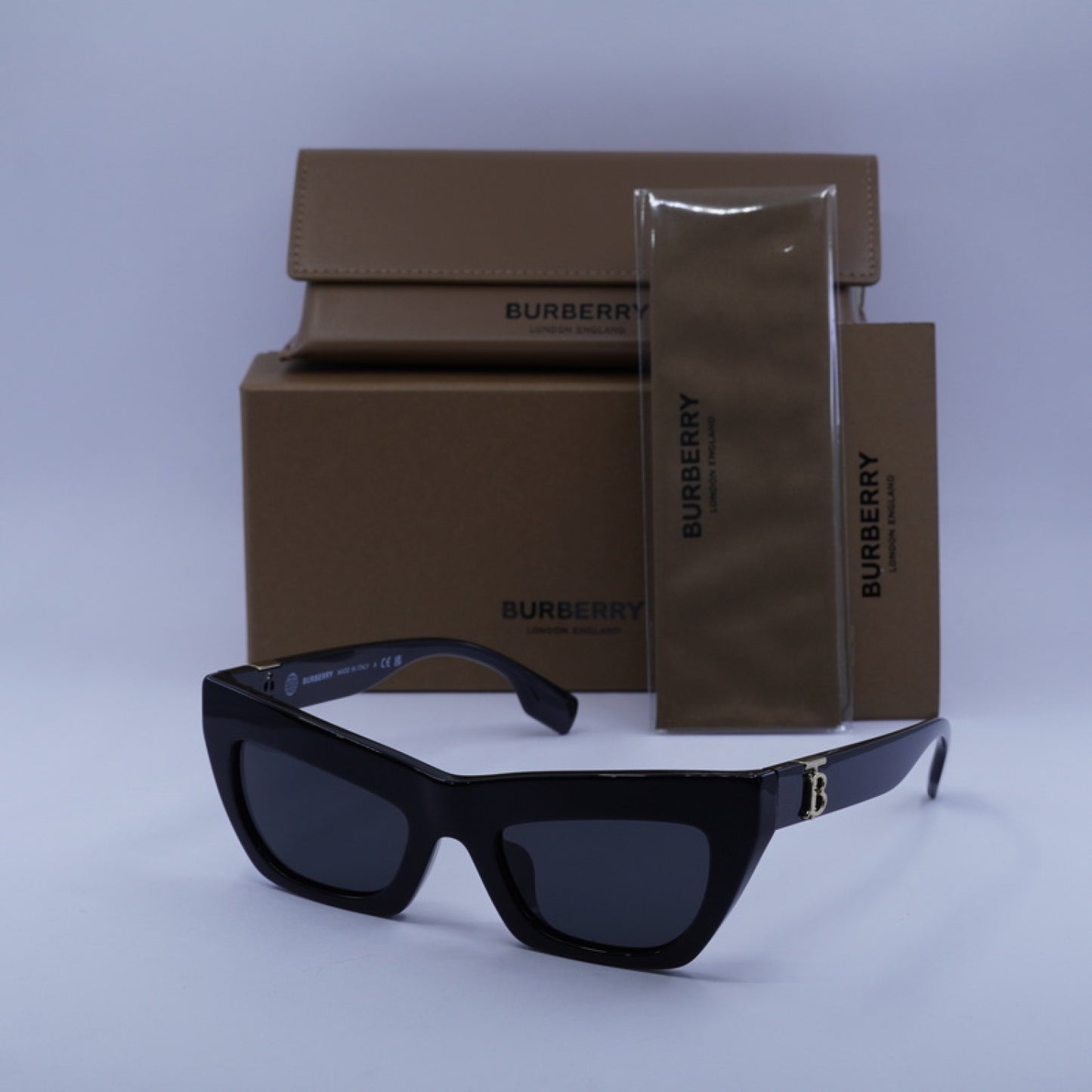Lentes de Sol Burberry BE4405 300187 51-21-140