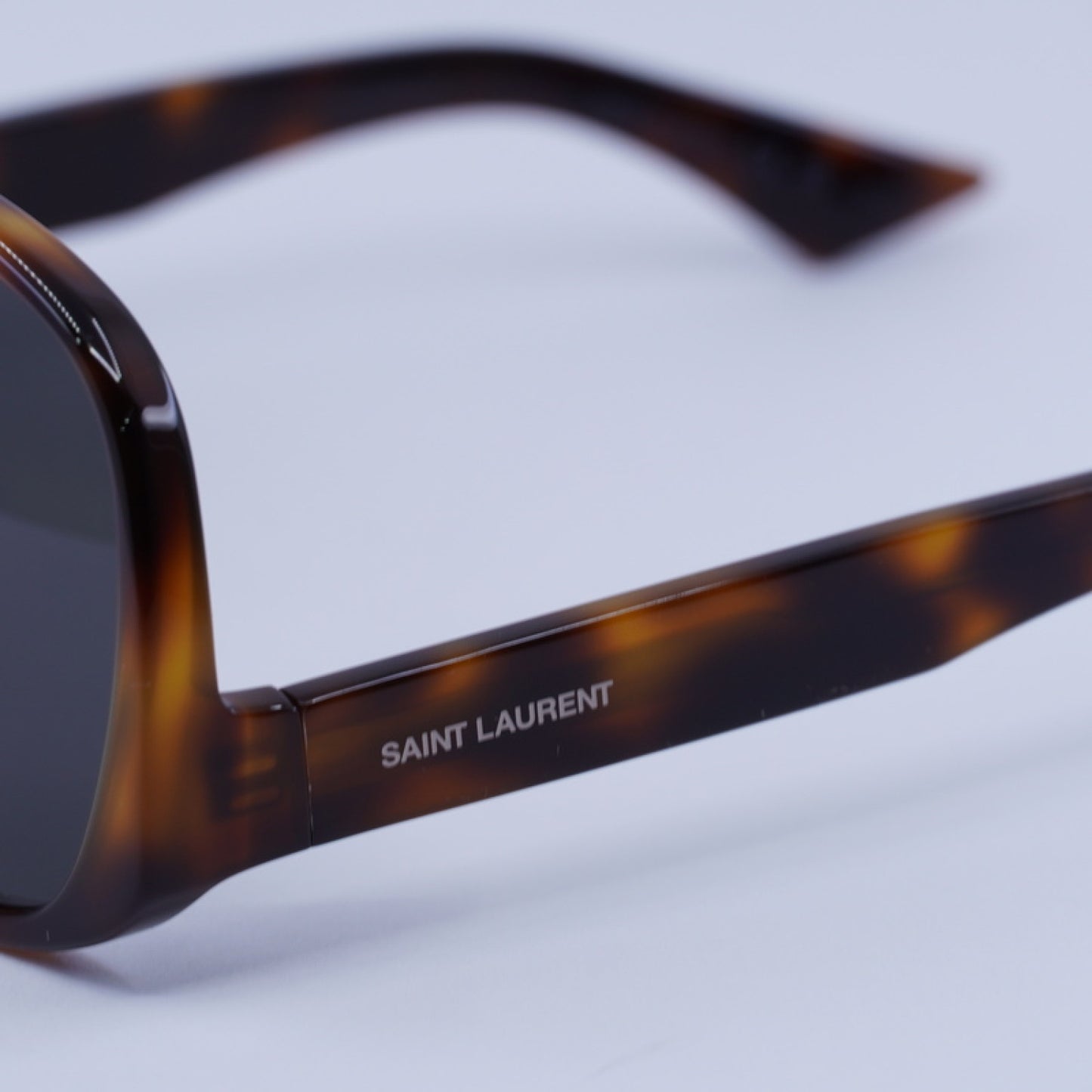 Lentes de Sol Saint Laurent SL652SOLACE 003 59-14-135