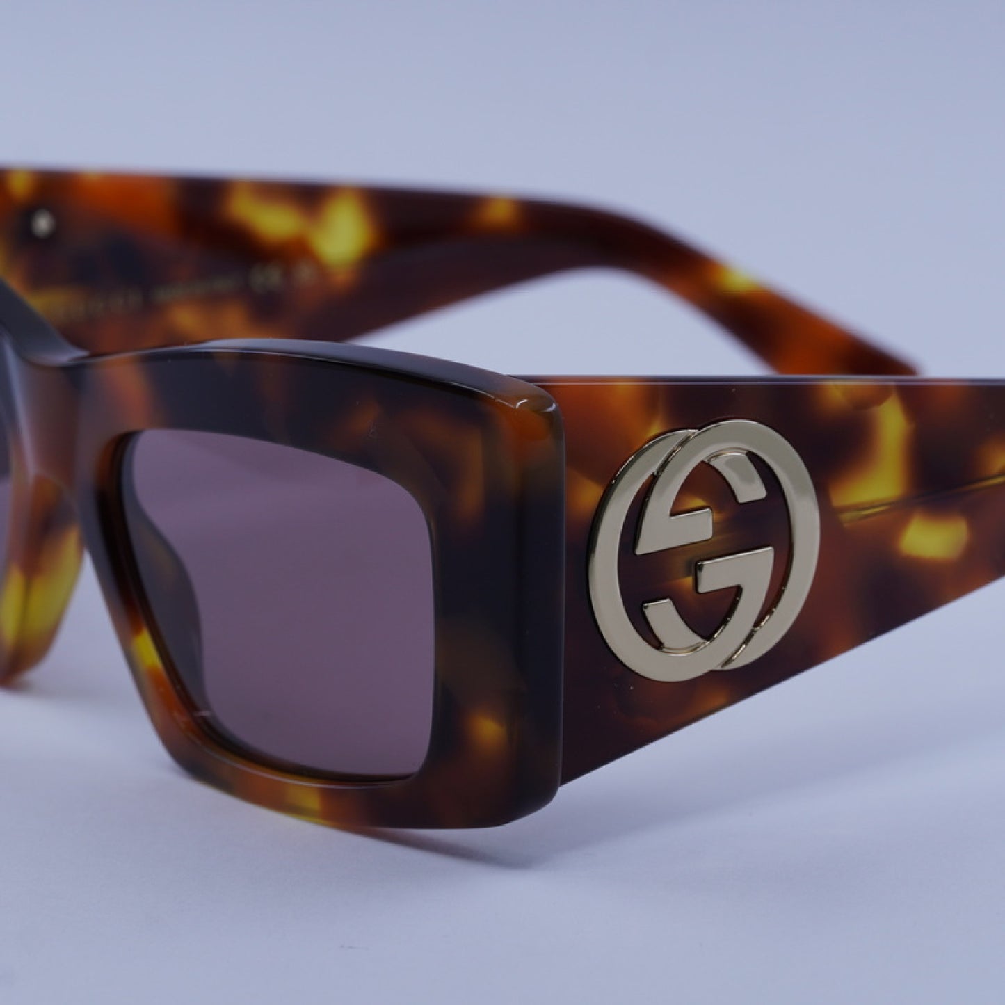 Lentes de Sol Gucci GG1842S 003 53-17-140