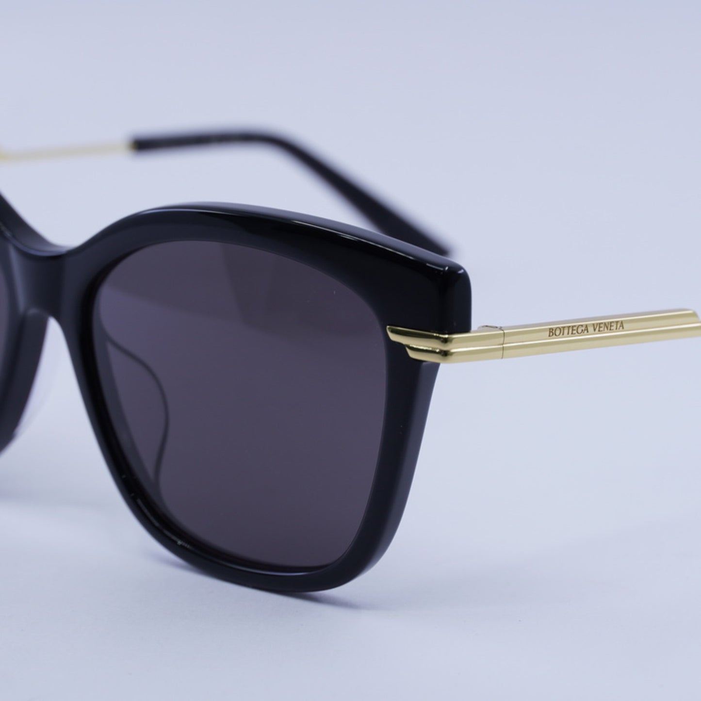 Lentes de Sol Bottega Veneta BV1296SA 001 57-15-145