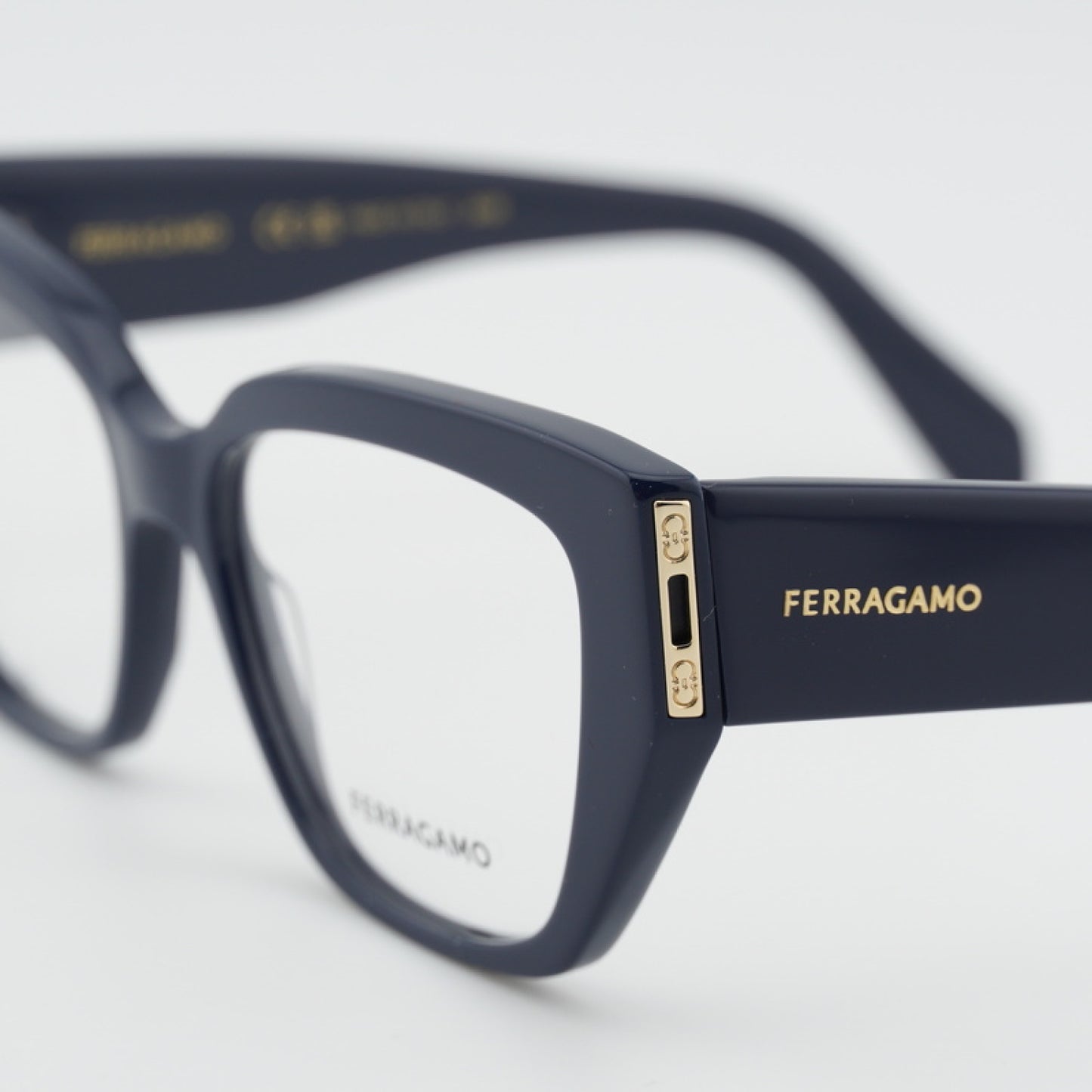Armazón Oftálmico Salvatore Ferragamo SF2972 414 54-16-140