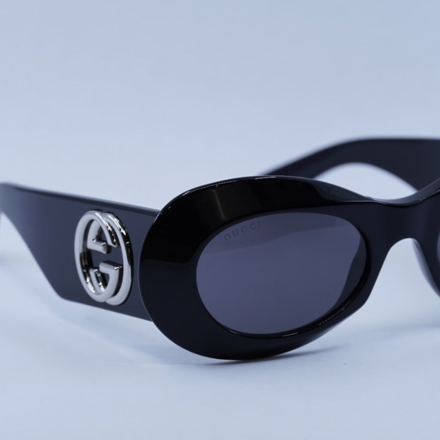 Lentes de Sol Gucci GG1696S 001 51-20-140