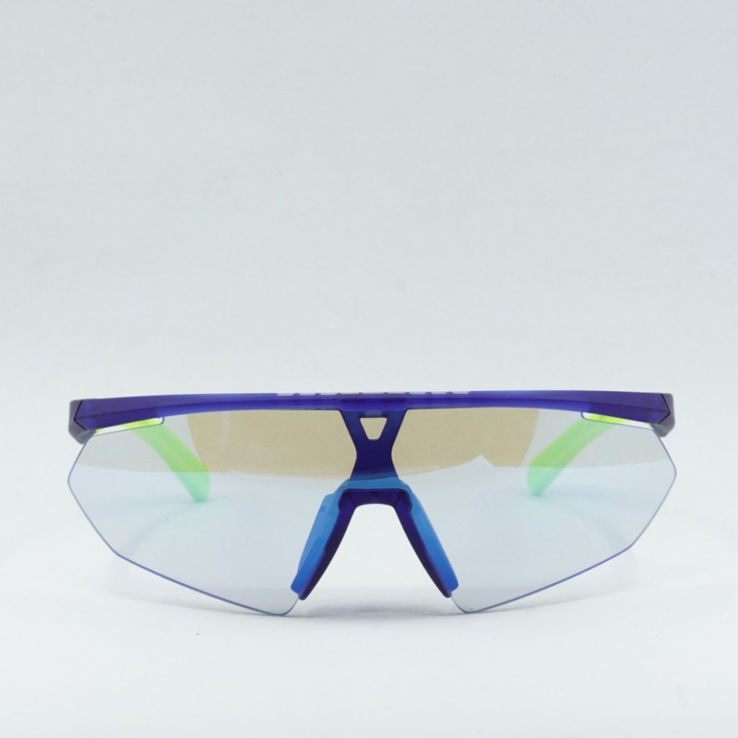 Lentes de Sol Adidas SP0015 91X 144-1-140
