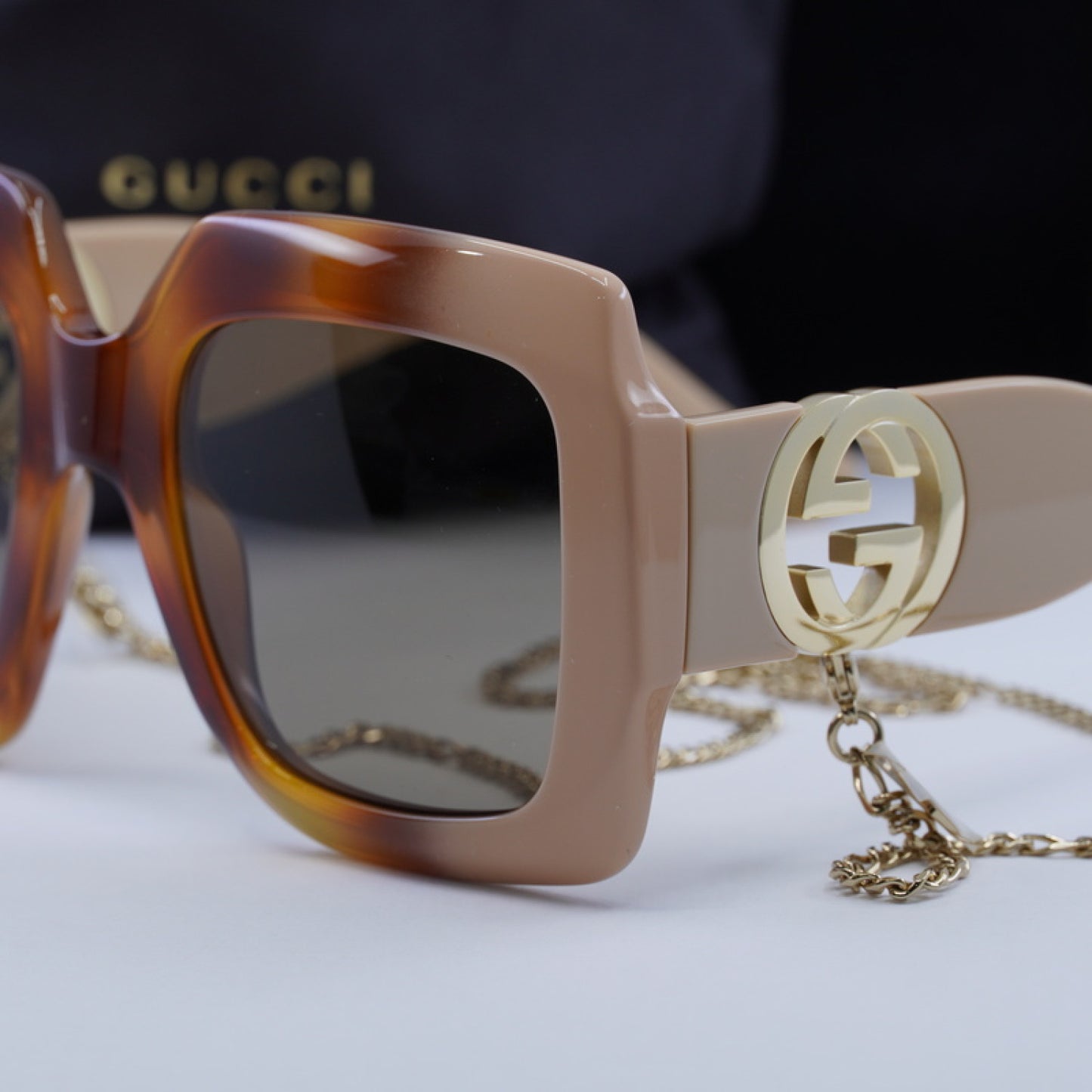 Lentes de Sol Gucci GG1022S 003 54-23-140