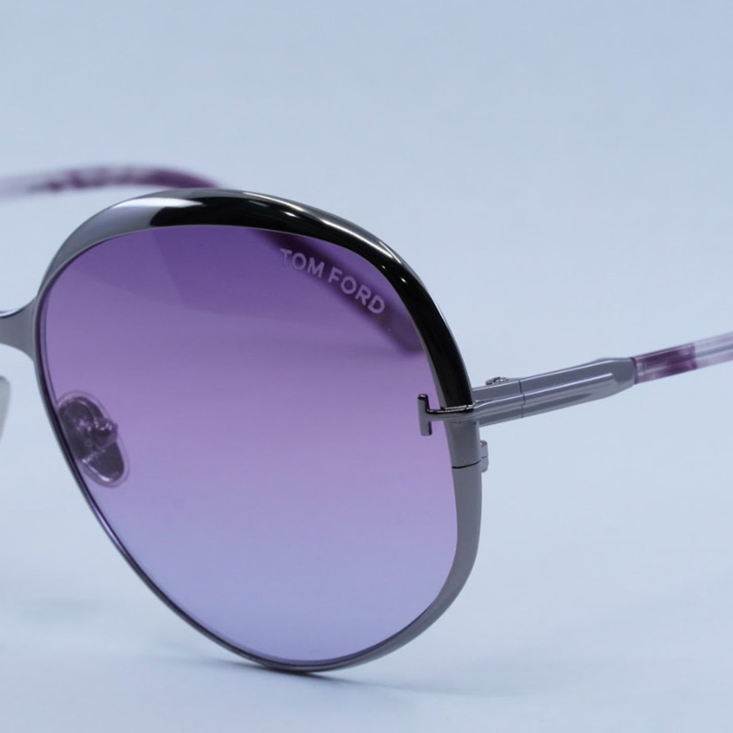 Lentes de Sol Tom Ford FT0913 14Z 60-15-140
