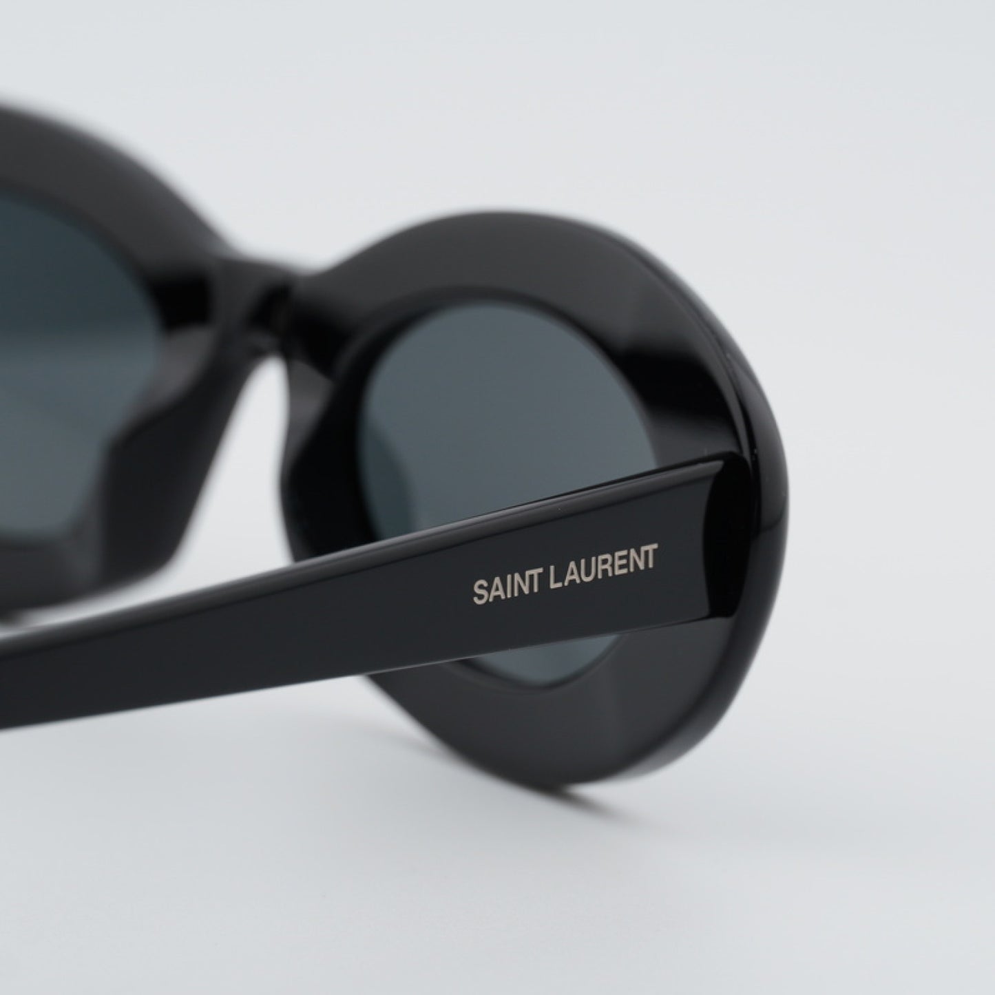 Lentes de Sol Saint Laurent SL 594 008 52-22-140