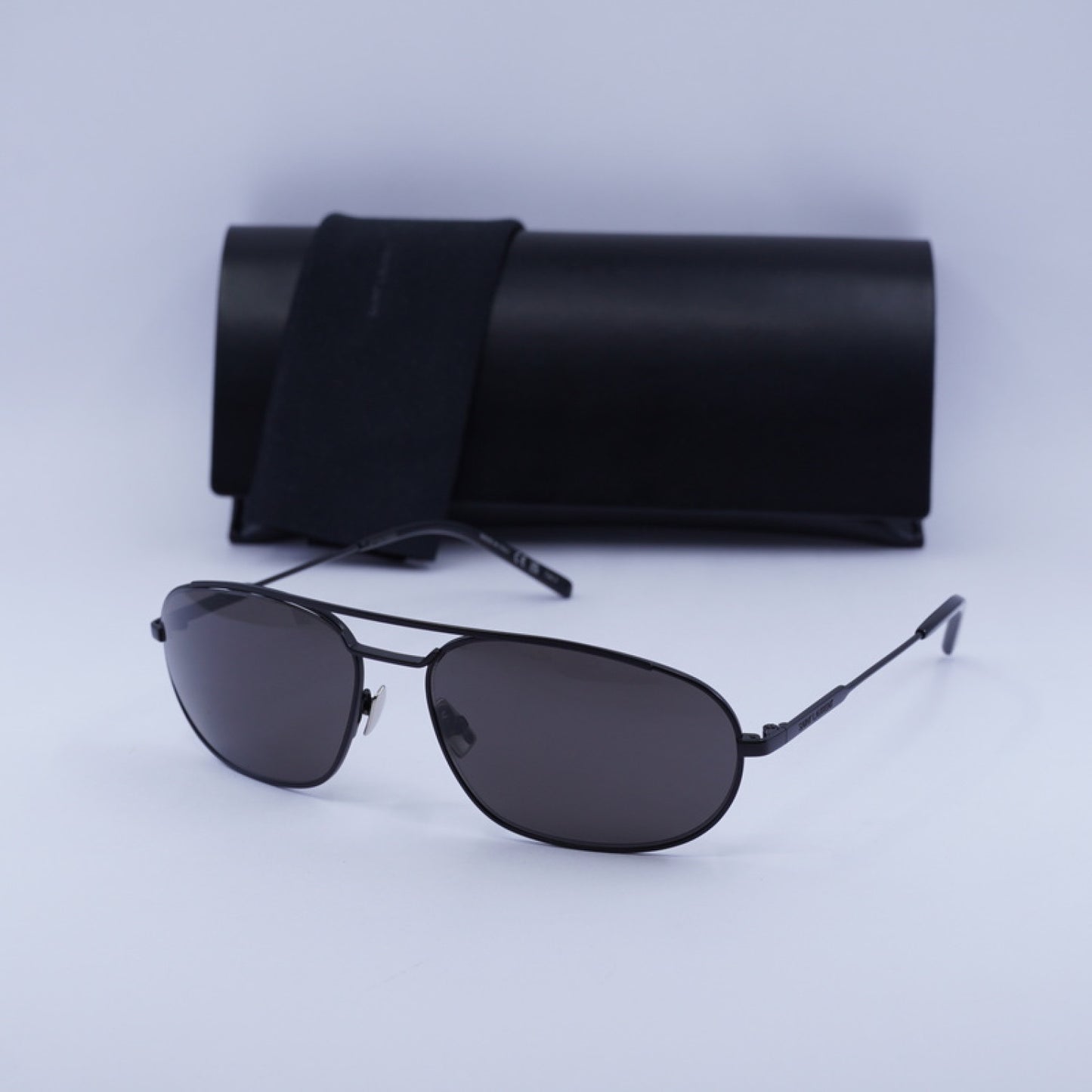 Lentes de Sol Saint Laurent SL561 001 61-16-140