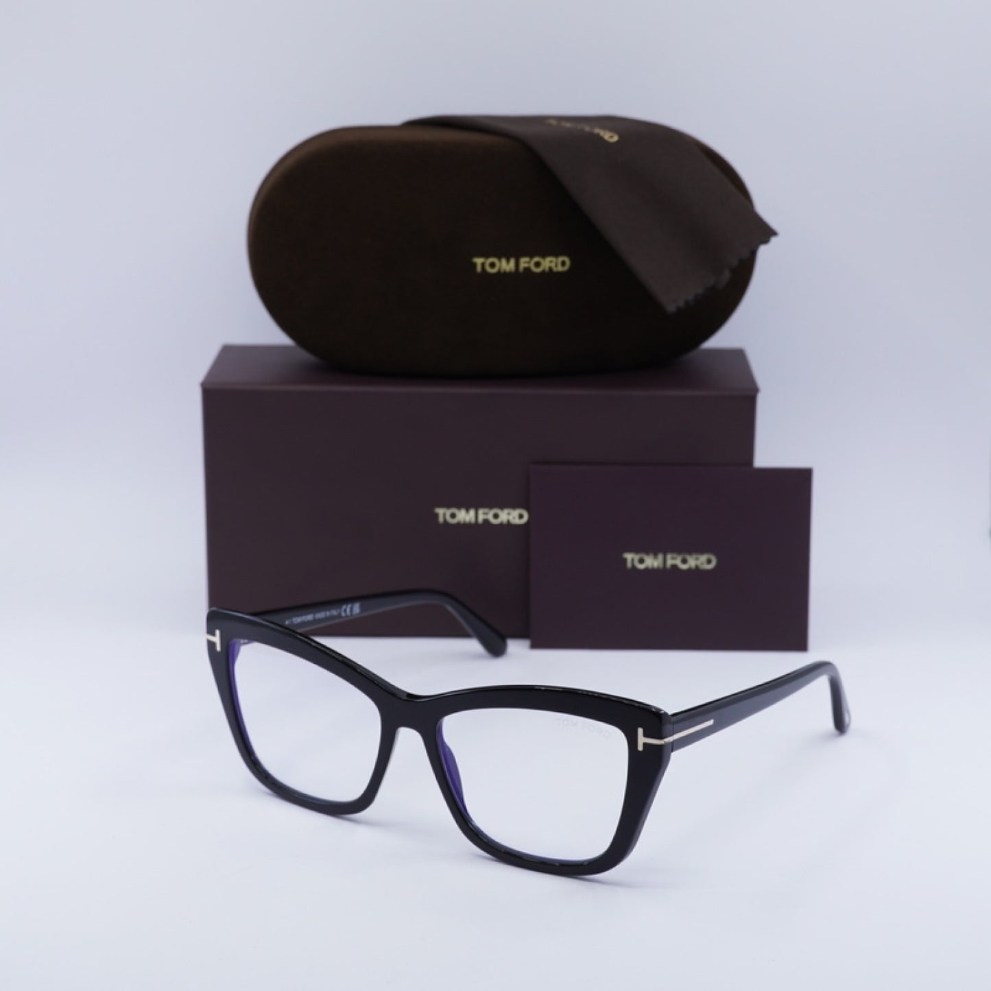 Armazón Oftálmico Tom Ford FT5826-B 001 55-16-140