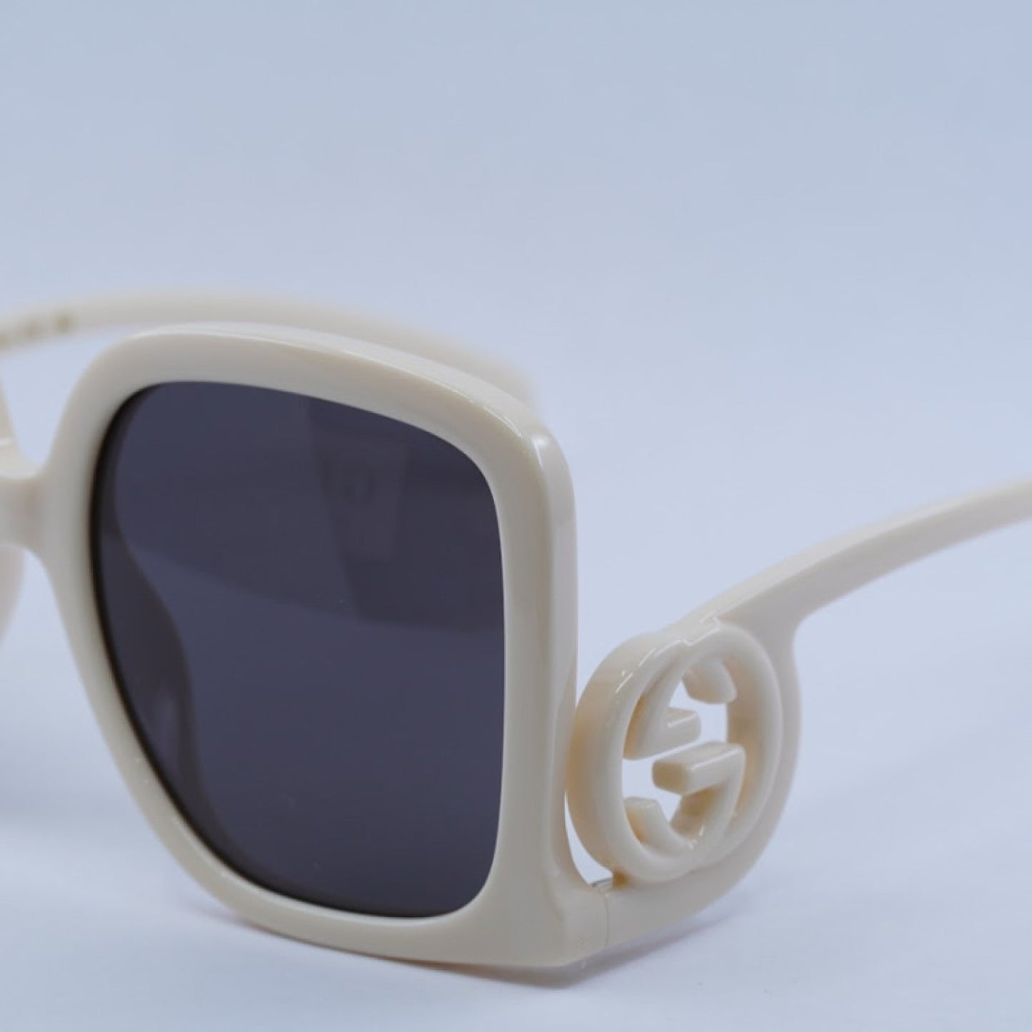 Gucci GG1326S 009 58-19-140 Sunglasses