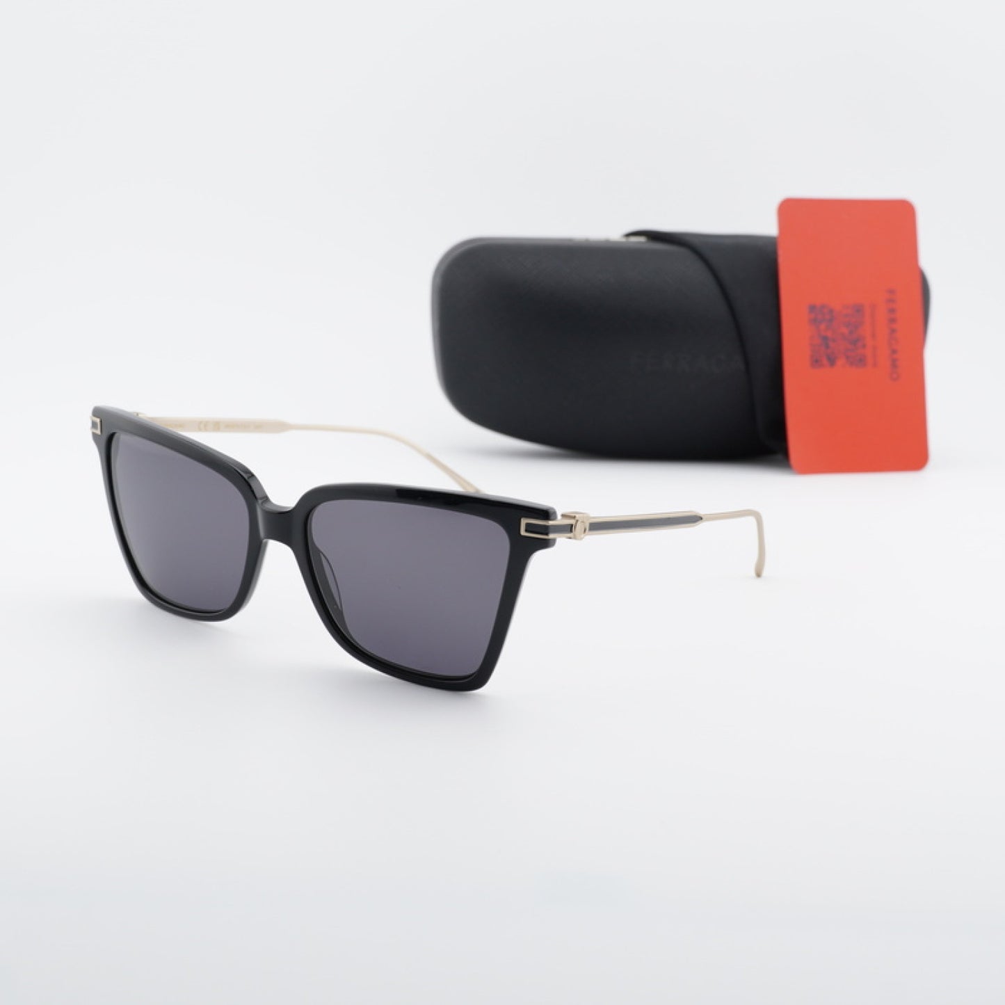 Lentes de Sol Salvatore Ferragamo SF2036S 001 56-16-140