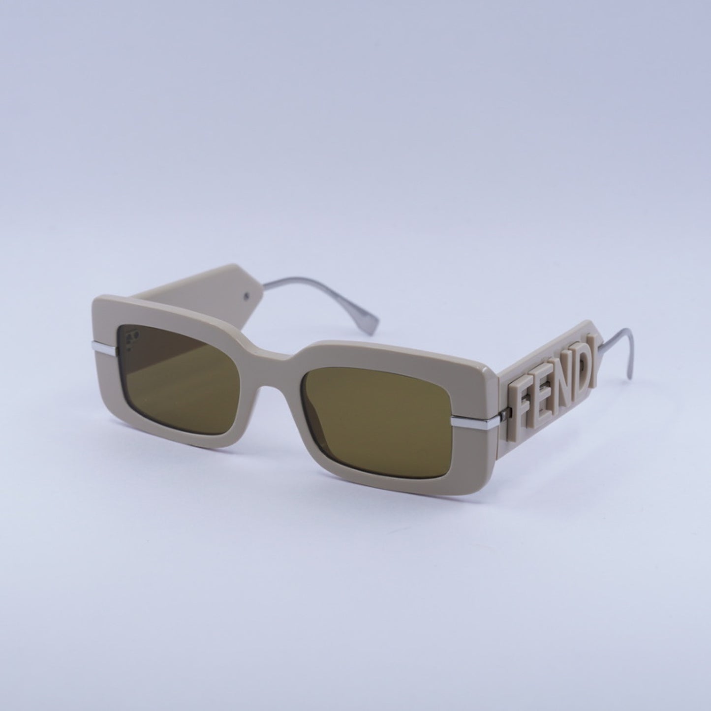 Lentes de Sol Fendi FE40133I 57E 51-20-140