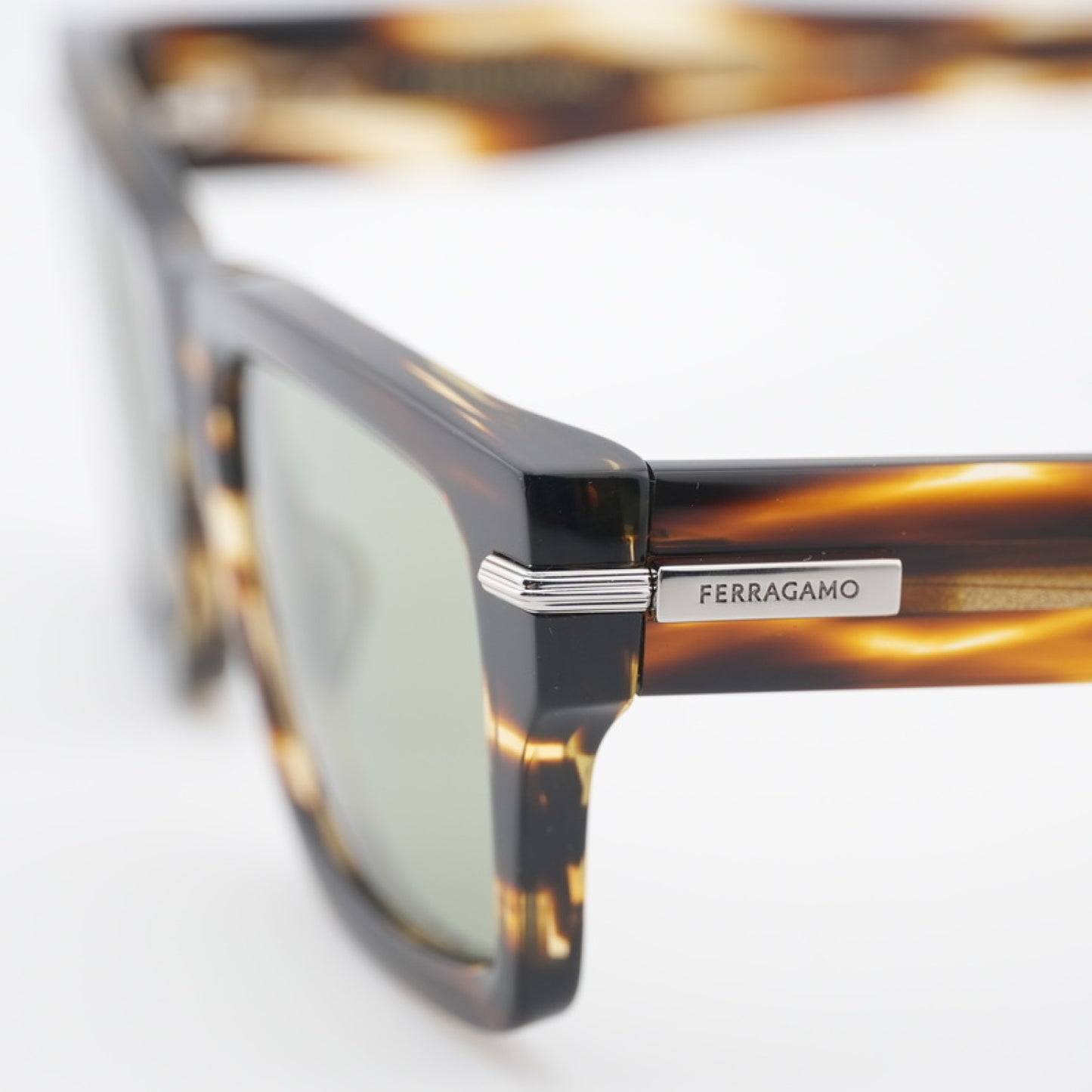 Salvatore Ferragamo SF2033S 216 53-20-145 Sunglasses