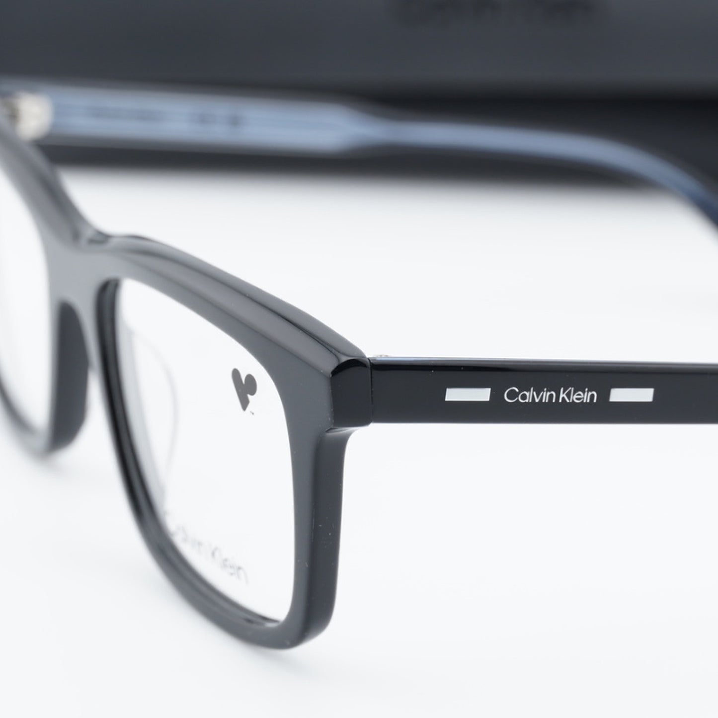 Armazón Oftálmico Calvin Klein CK24542 N 001 54-18-145