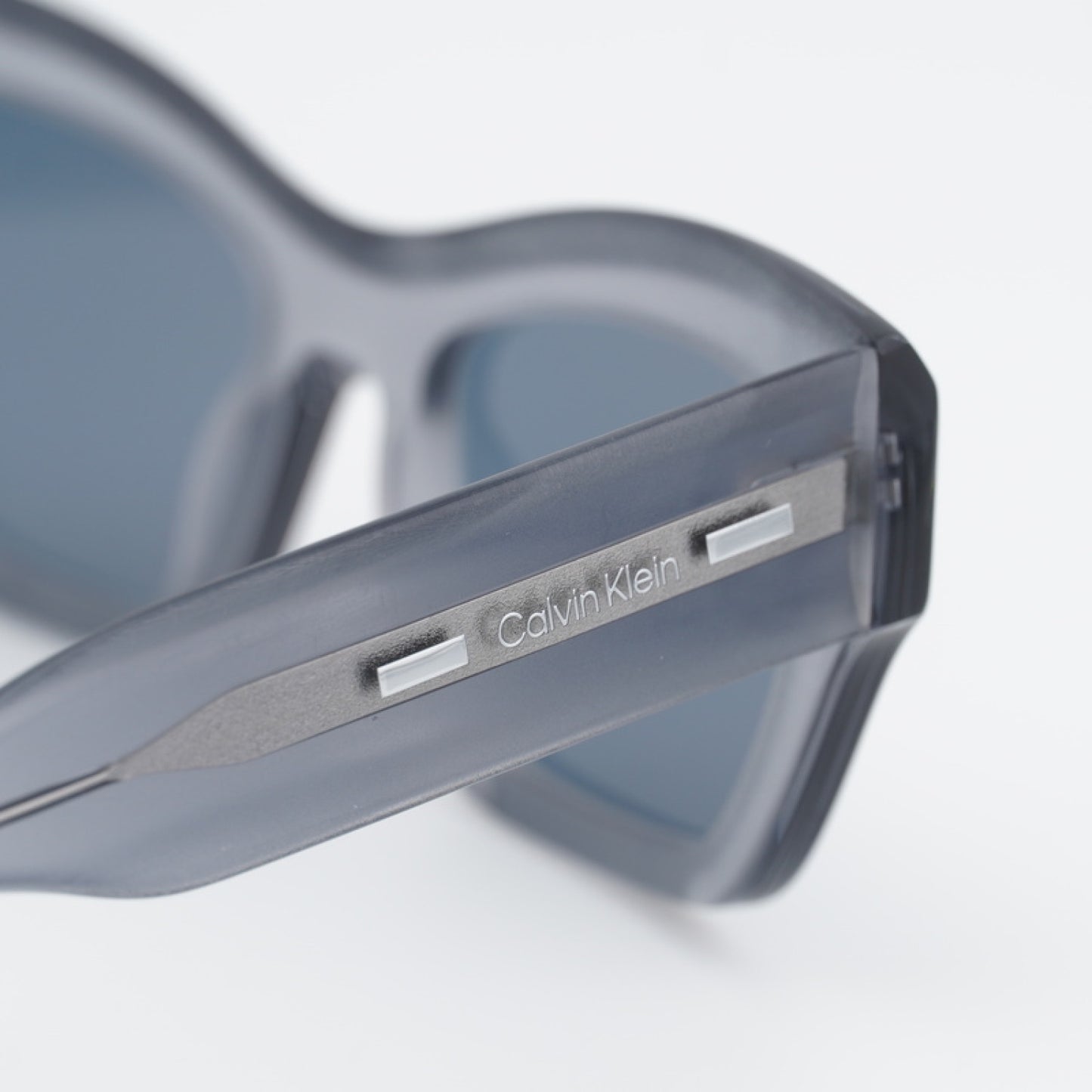 Lentes de Sol Calvin Klein CK24531S 412 53-20-145